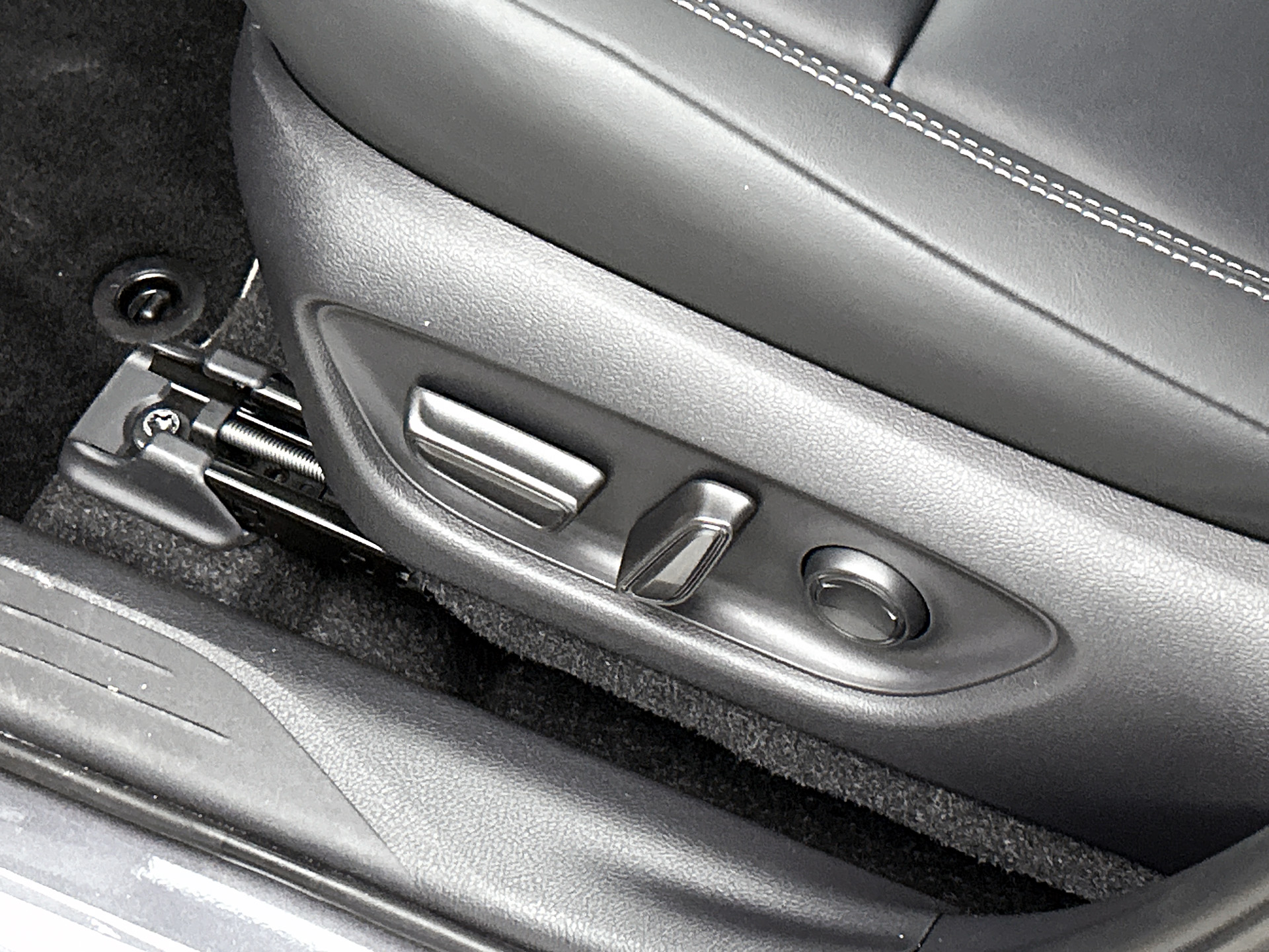 Foto van Lexus Lexus LBX