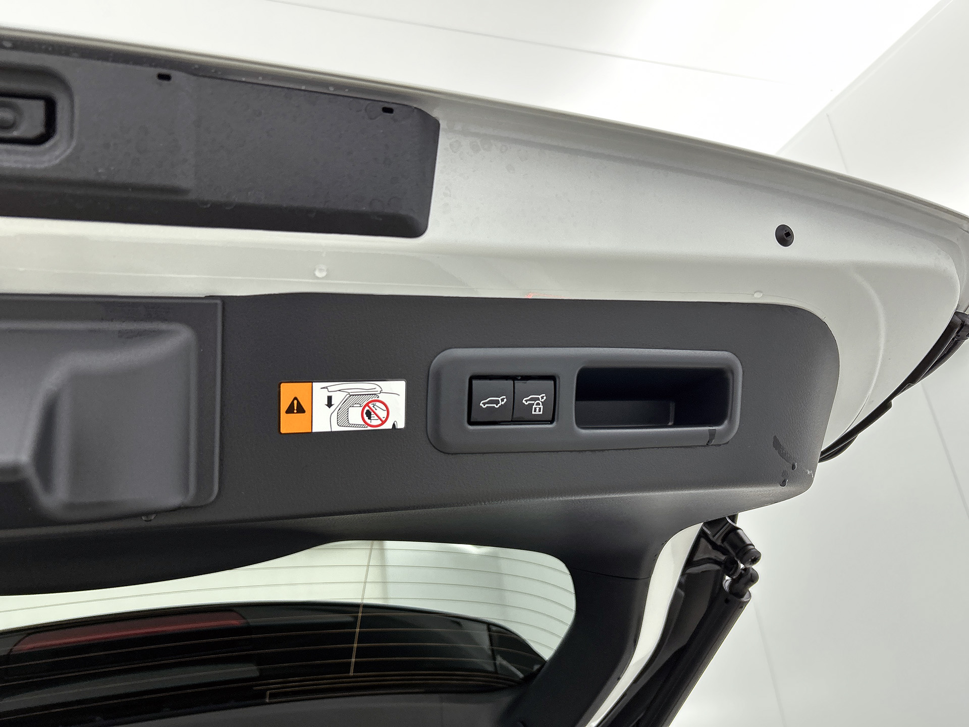 Foto van Lexus LBX