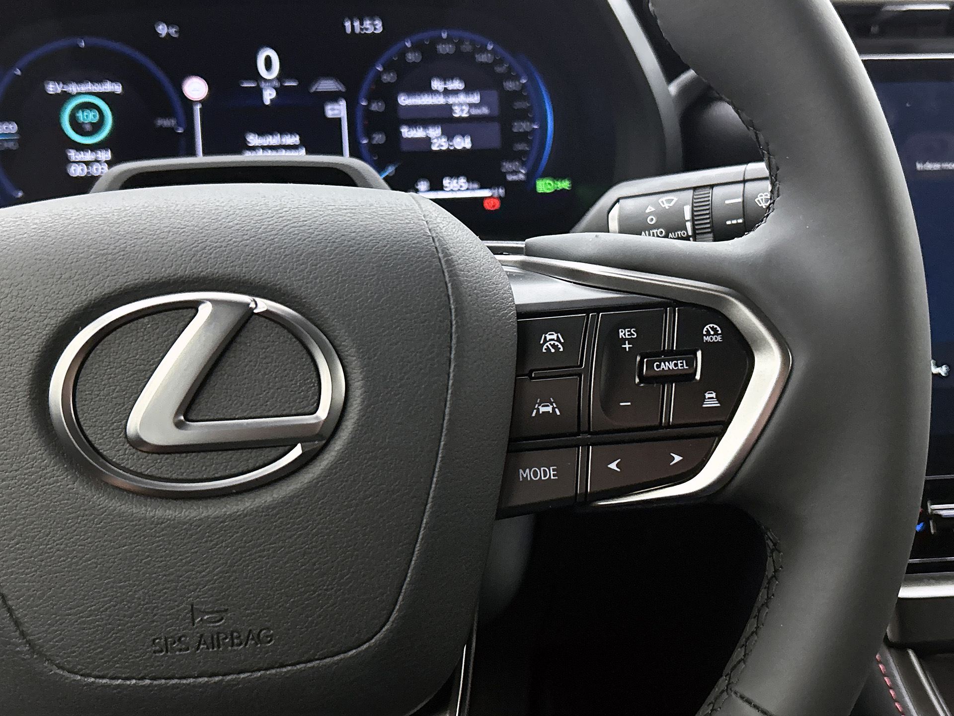Foto van Lexus LBX