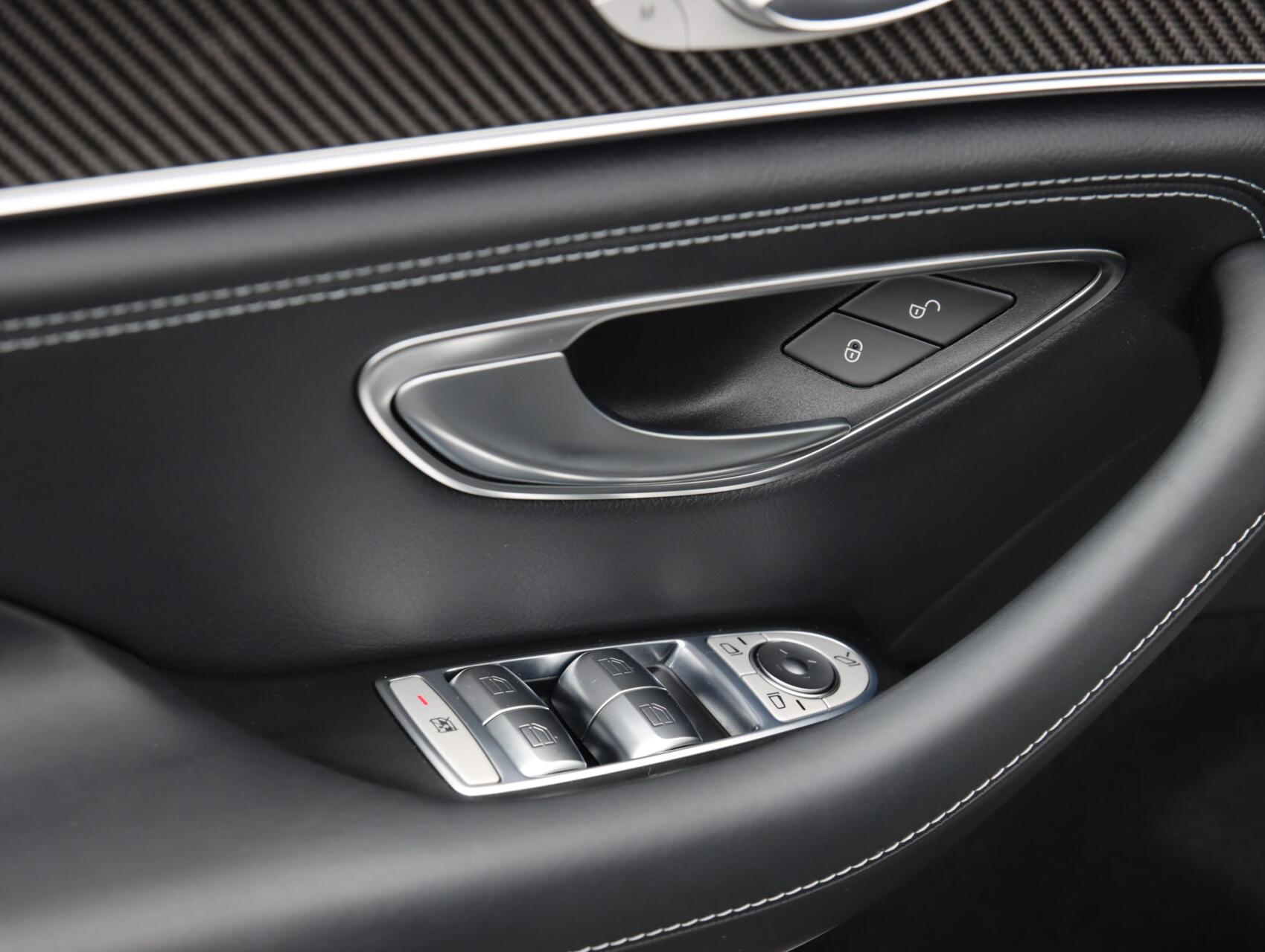 Foto van Mercedes-Benz CLS