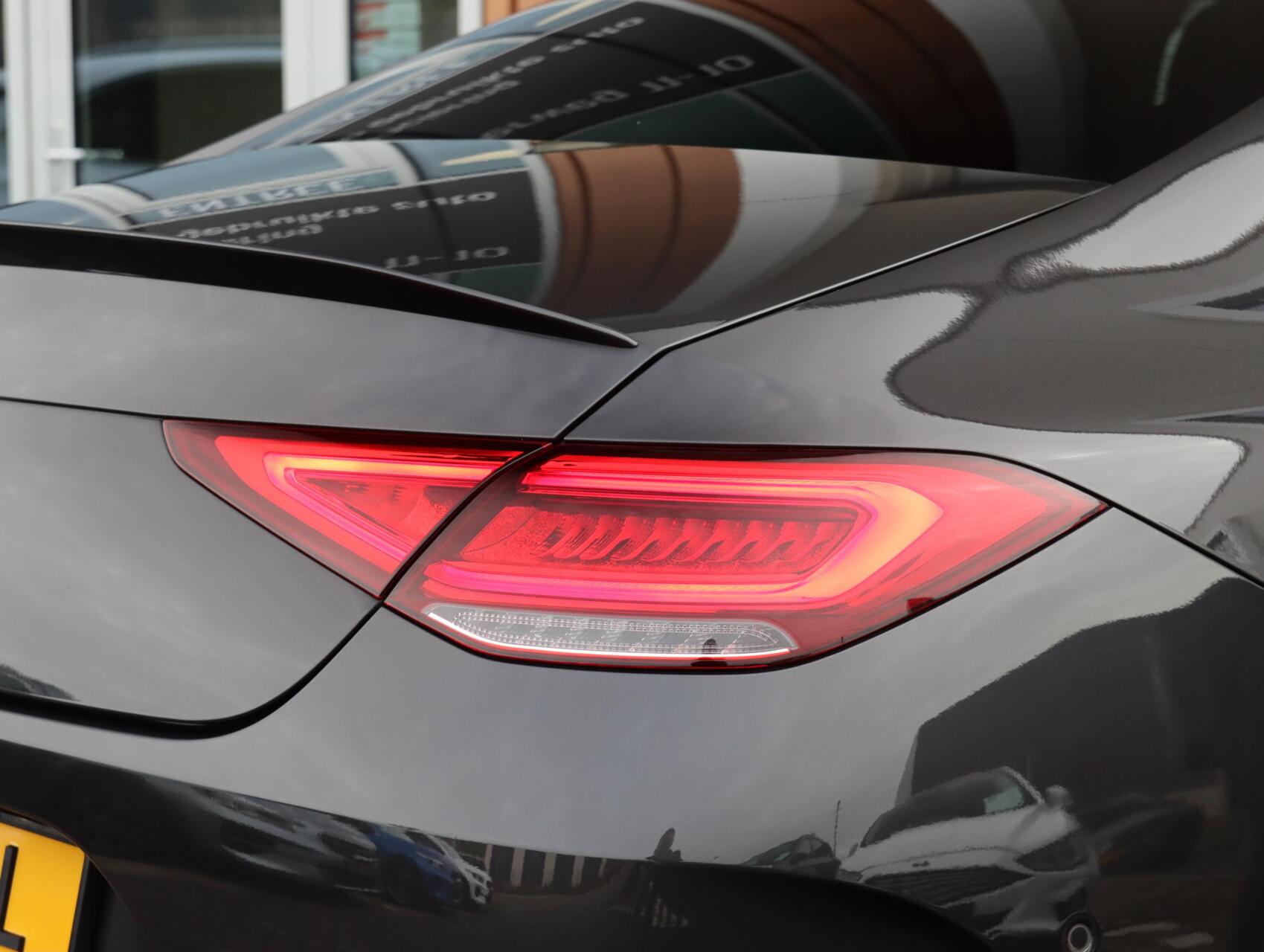 Foto van Mercedes-Benz CLS