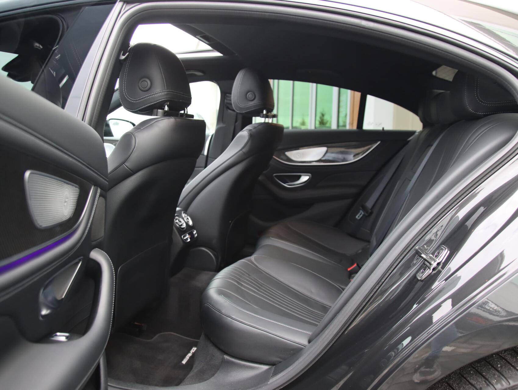 Foto van Mercedes-Benz CLS
