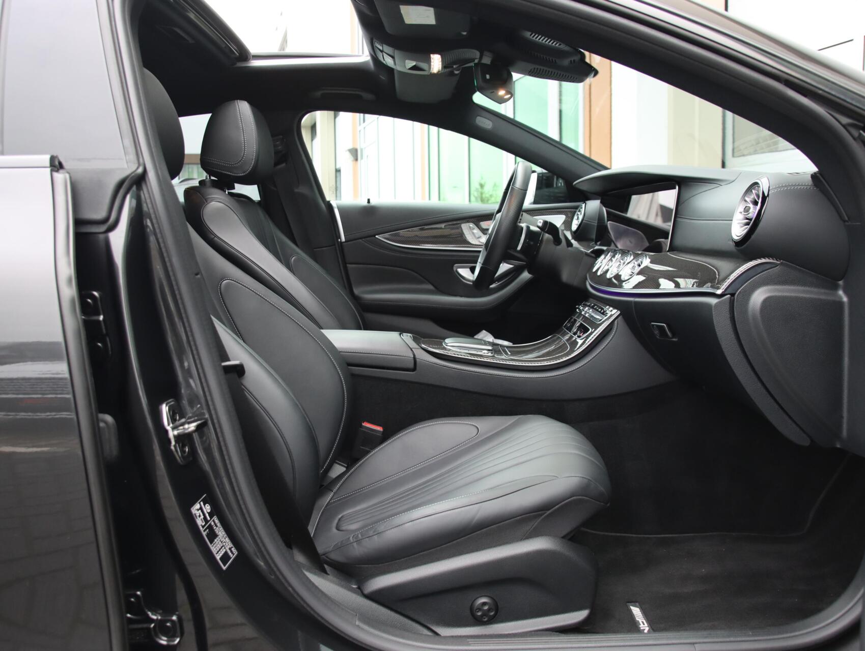 Foto van Mercedes-Benz CLS