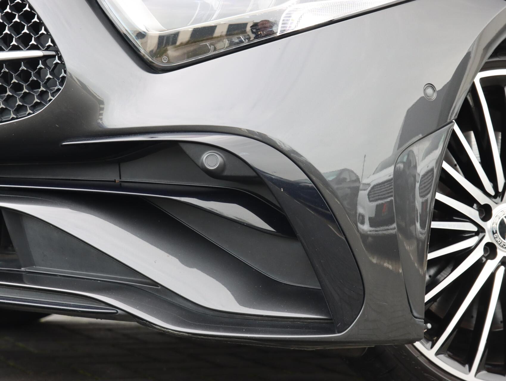 Foto van Mercedes-Benz CLS