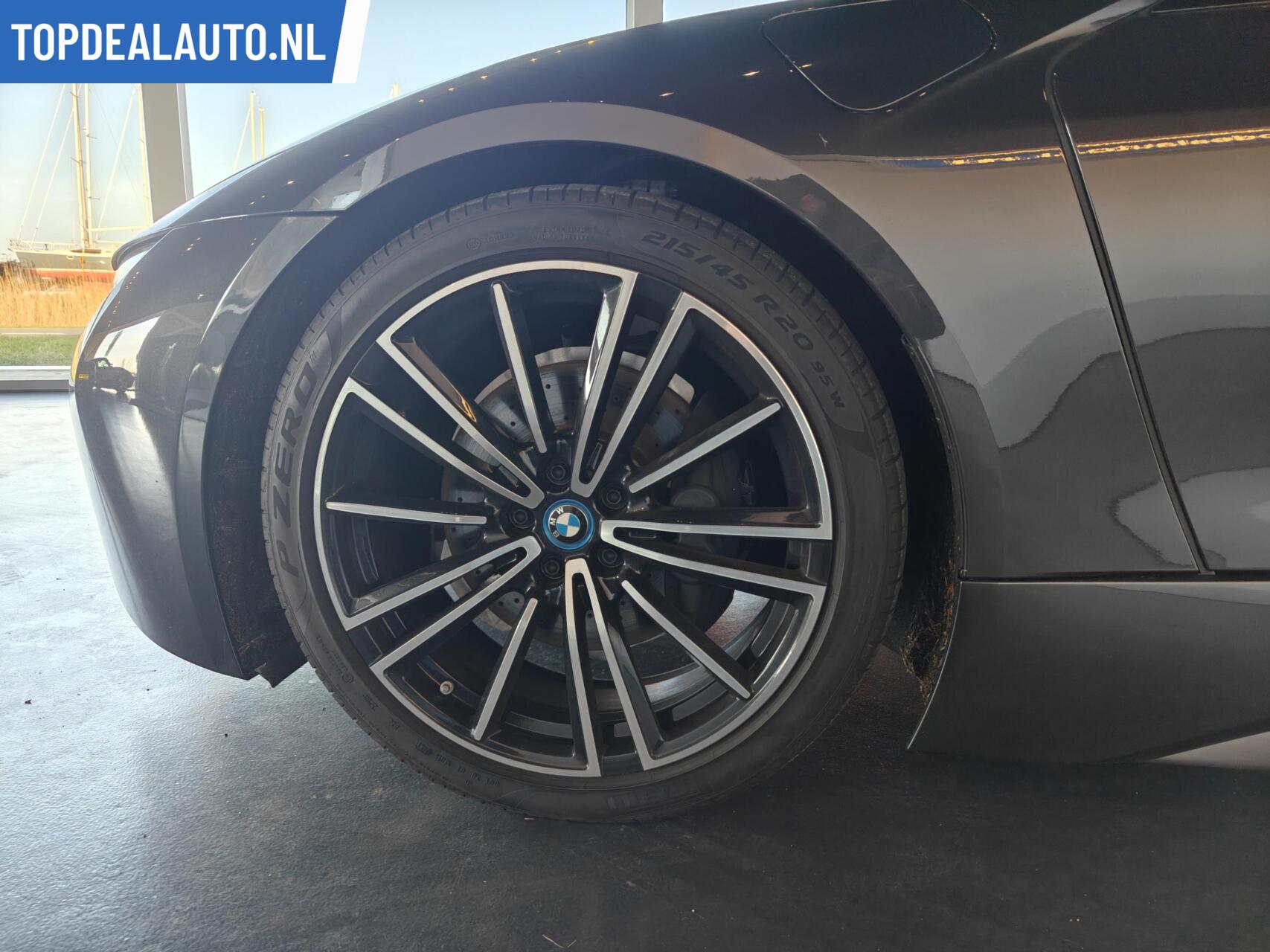 Foto van BMW I8
