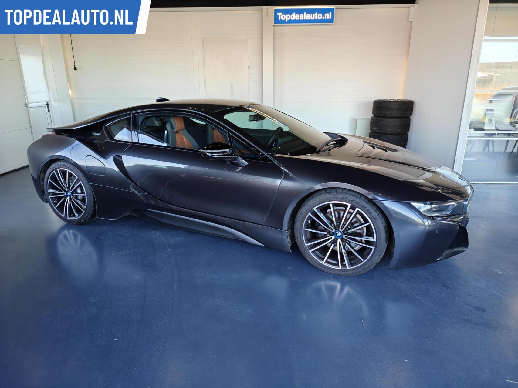 Foto van BMW I8