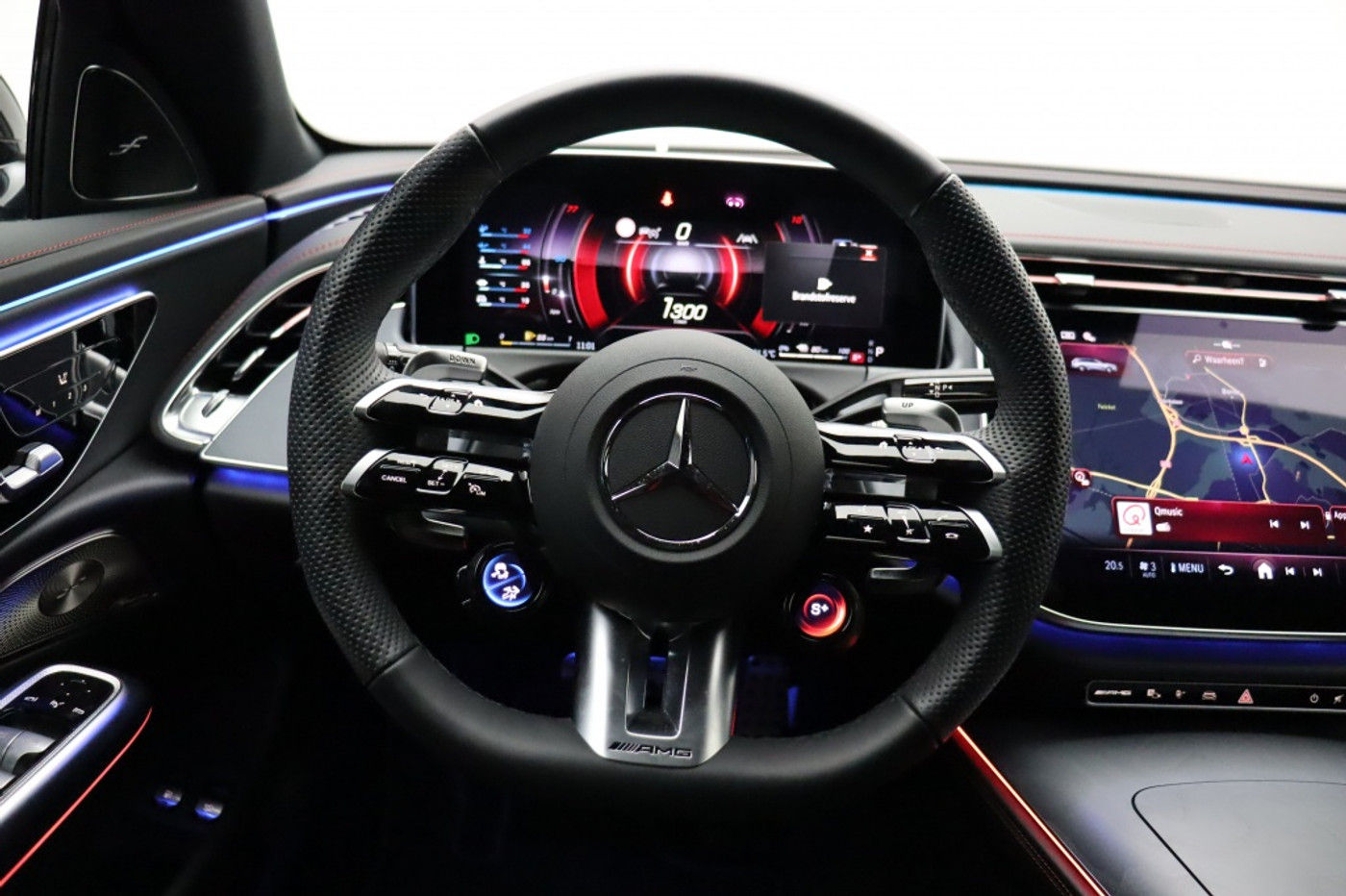 Foto van Mercedes-Benz AMG E 53 Hybrid