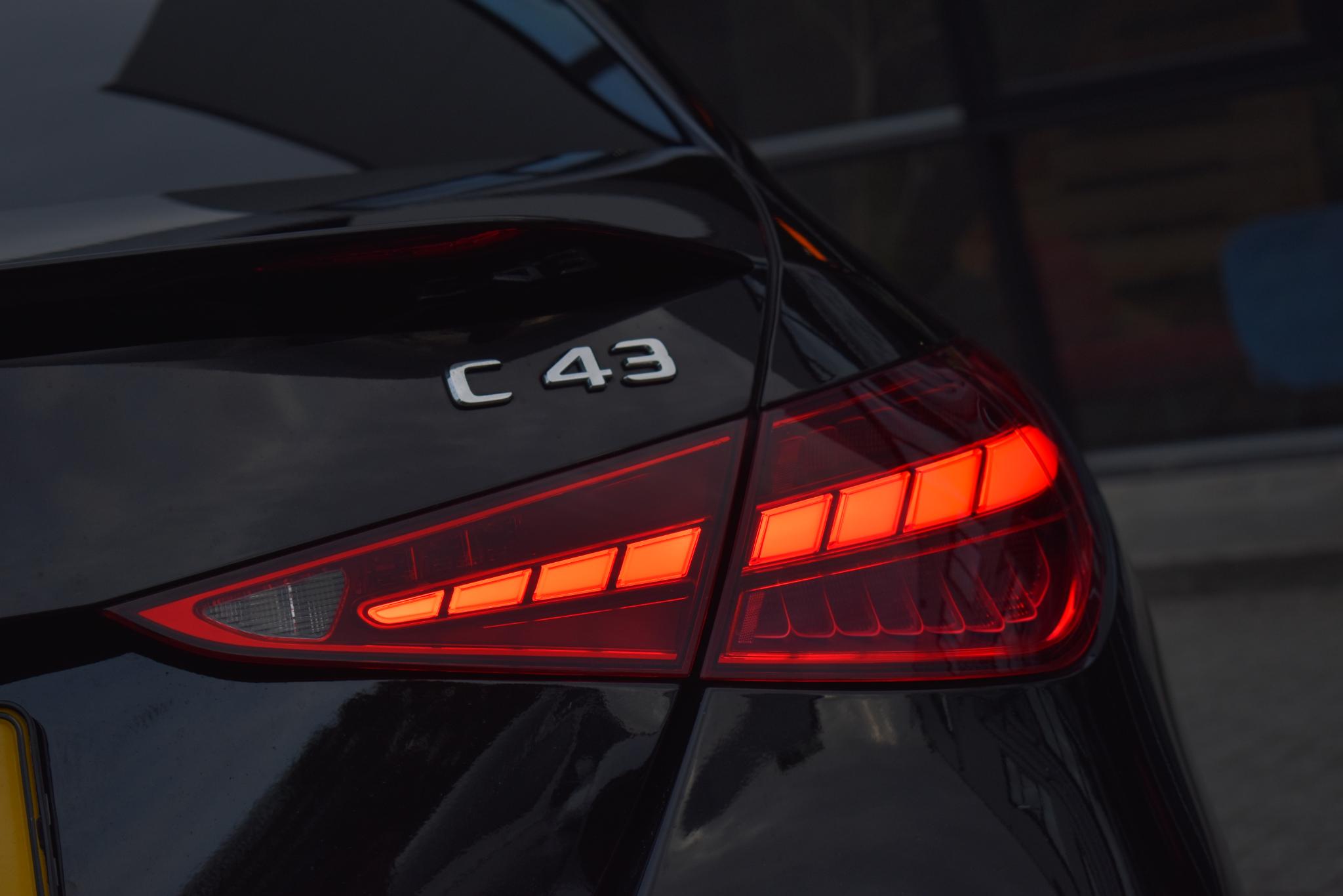 Foto van Mercedes-Benz AMG C 43 4matic+