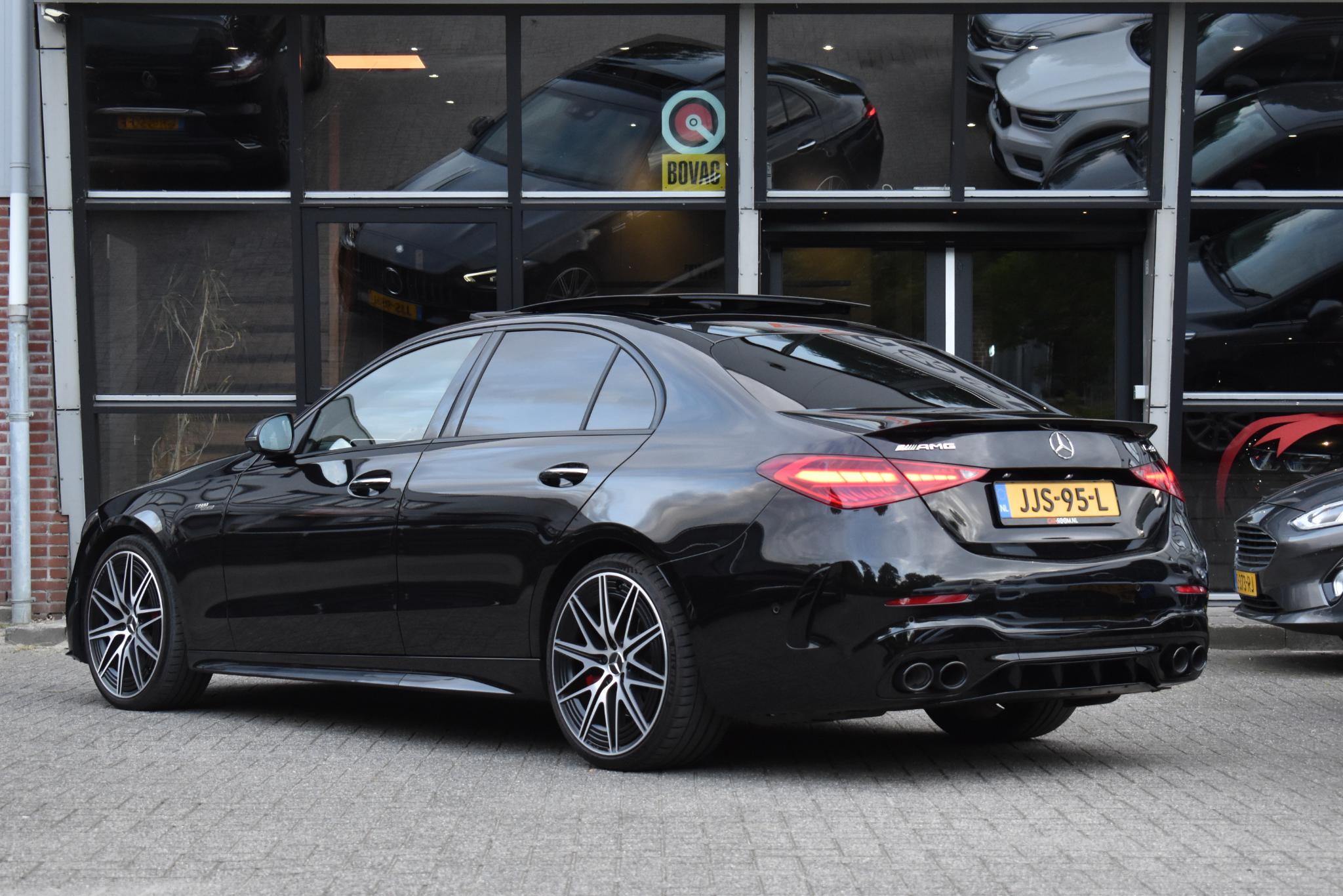 Foto van Mercedes-Benz AMG C 43 4matic+