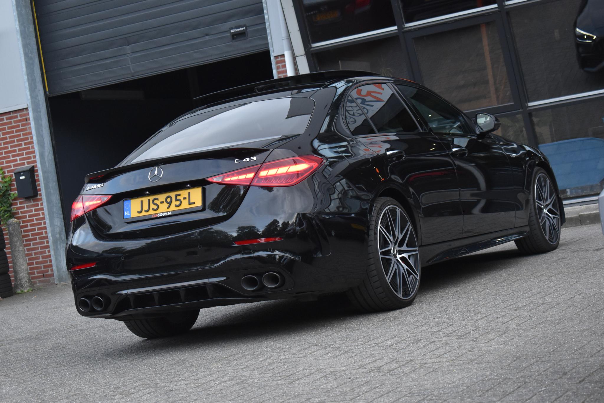 Foto van Mercedes-Benz AMG C 43 4matic+
