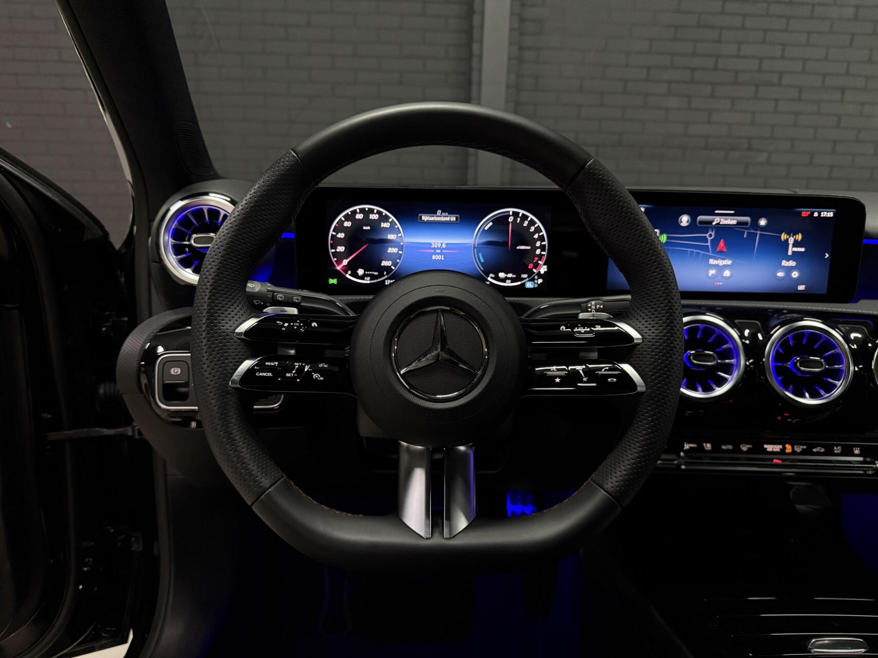 Foto van Mercedes-Benz A 250 E