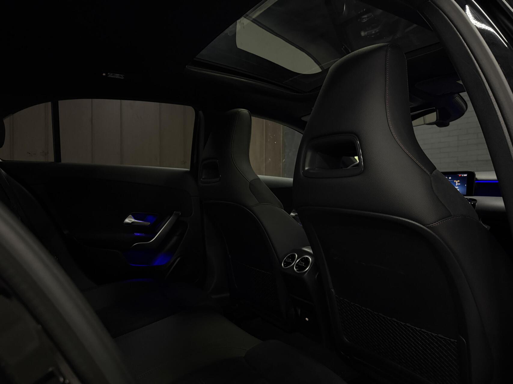 Foto van Mercedes-Benz A 250 E
