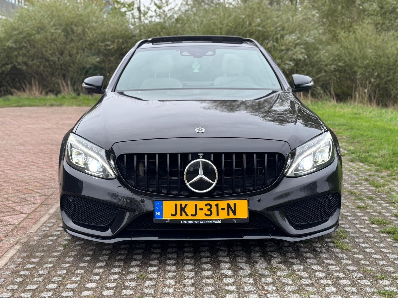 Foto van Mercedes-Benz C 300