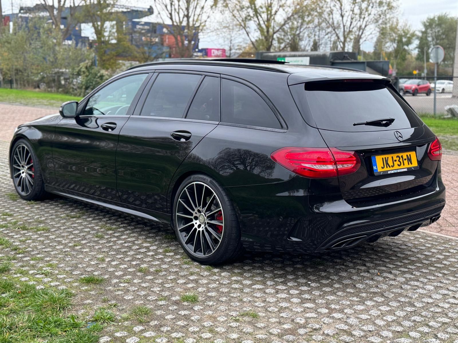 Foto van Mercedes-Benz C 300