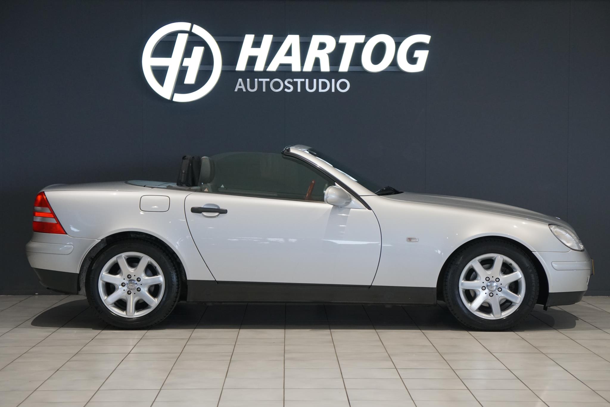 Foto van Mercedes-Benz SLK 230 Kompressor