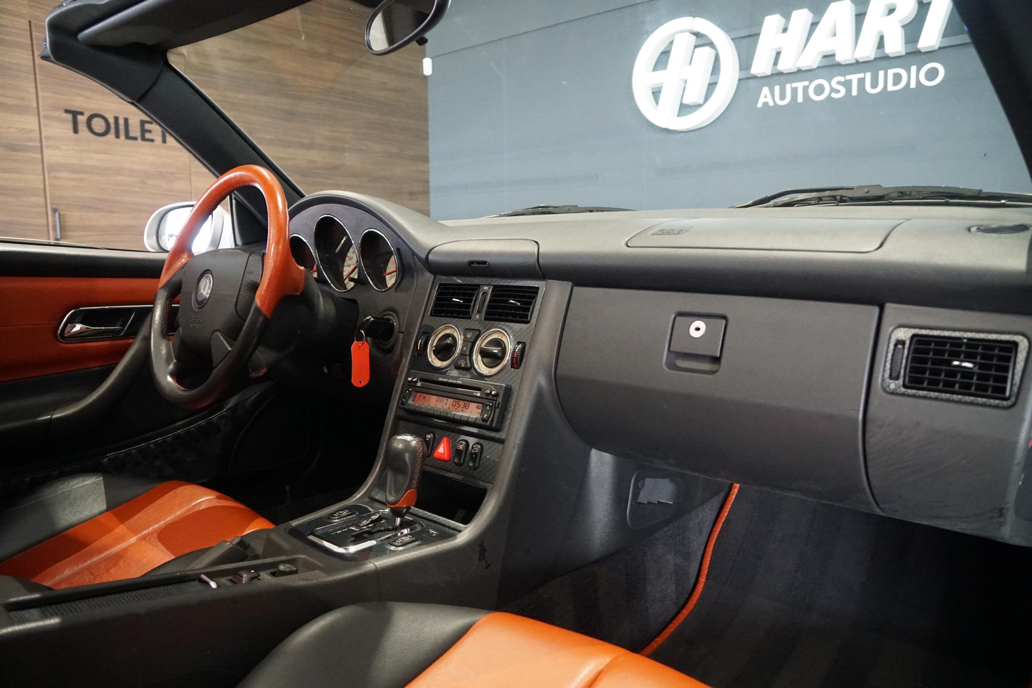 Foto van Mercedes-Benz SLK 230 Kompressor