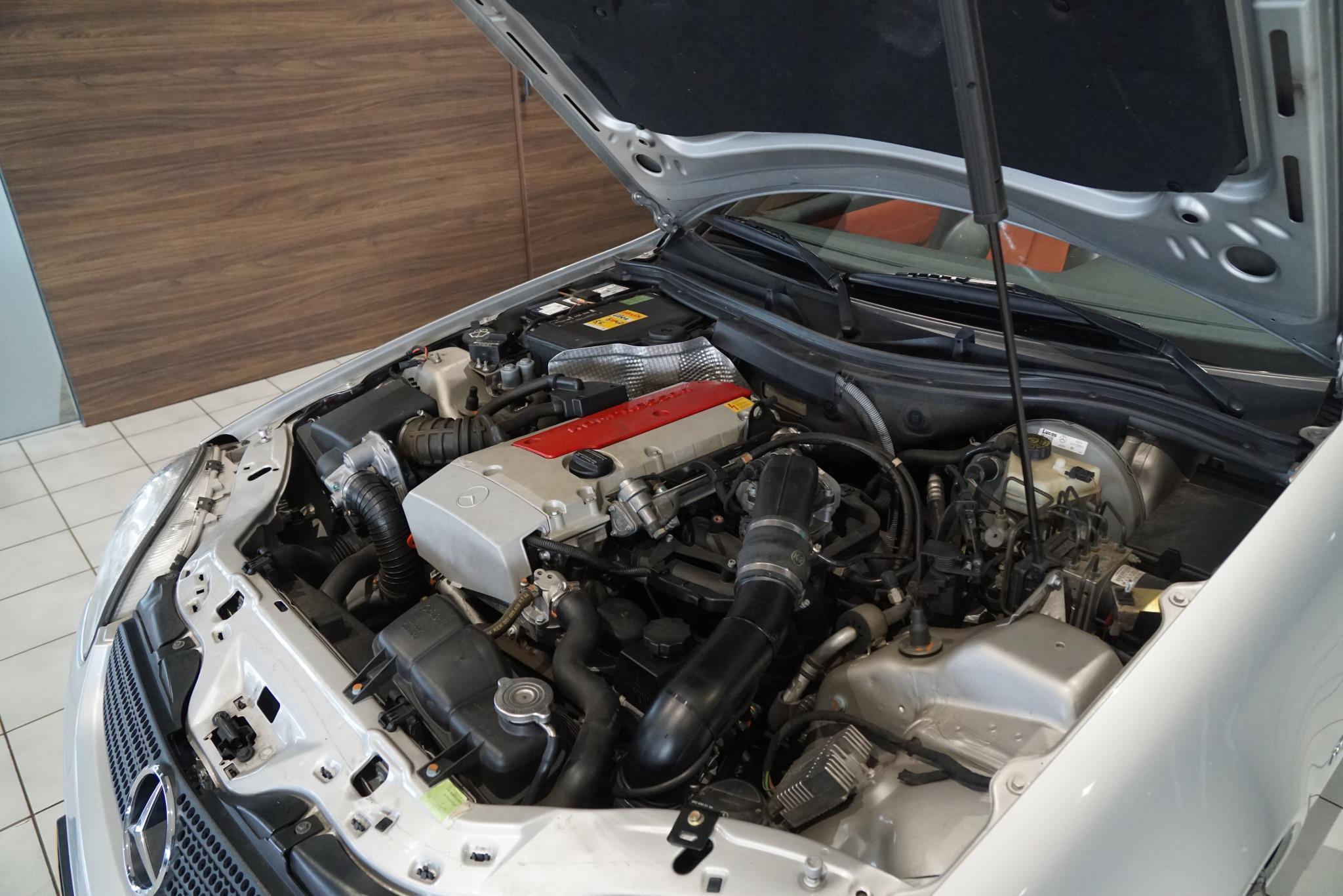 Foto van Mercedes-Benz SLK 230 Kompressor