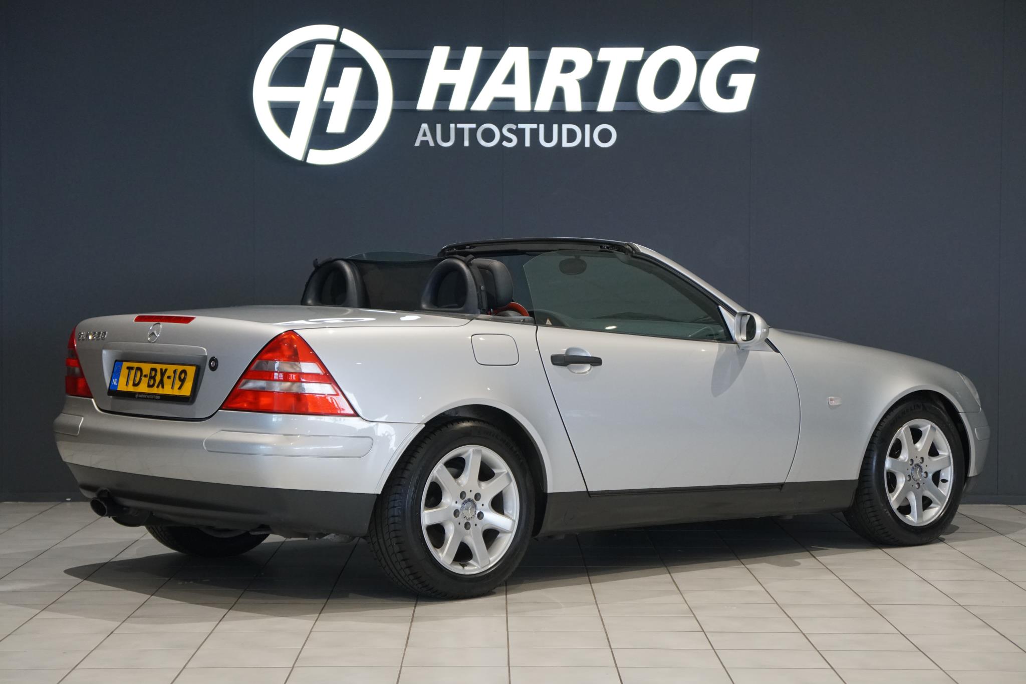 Foto van Mercedes-Benz SLK 230 Kompressor