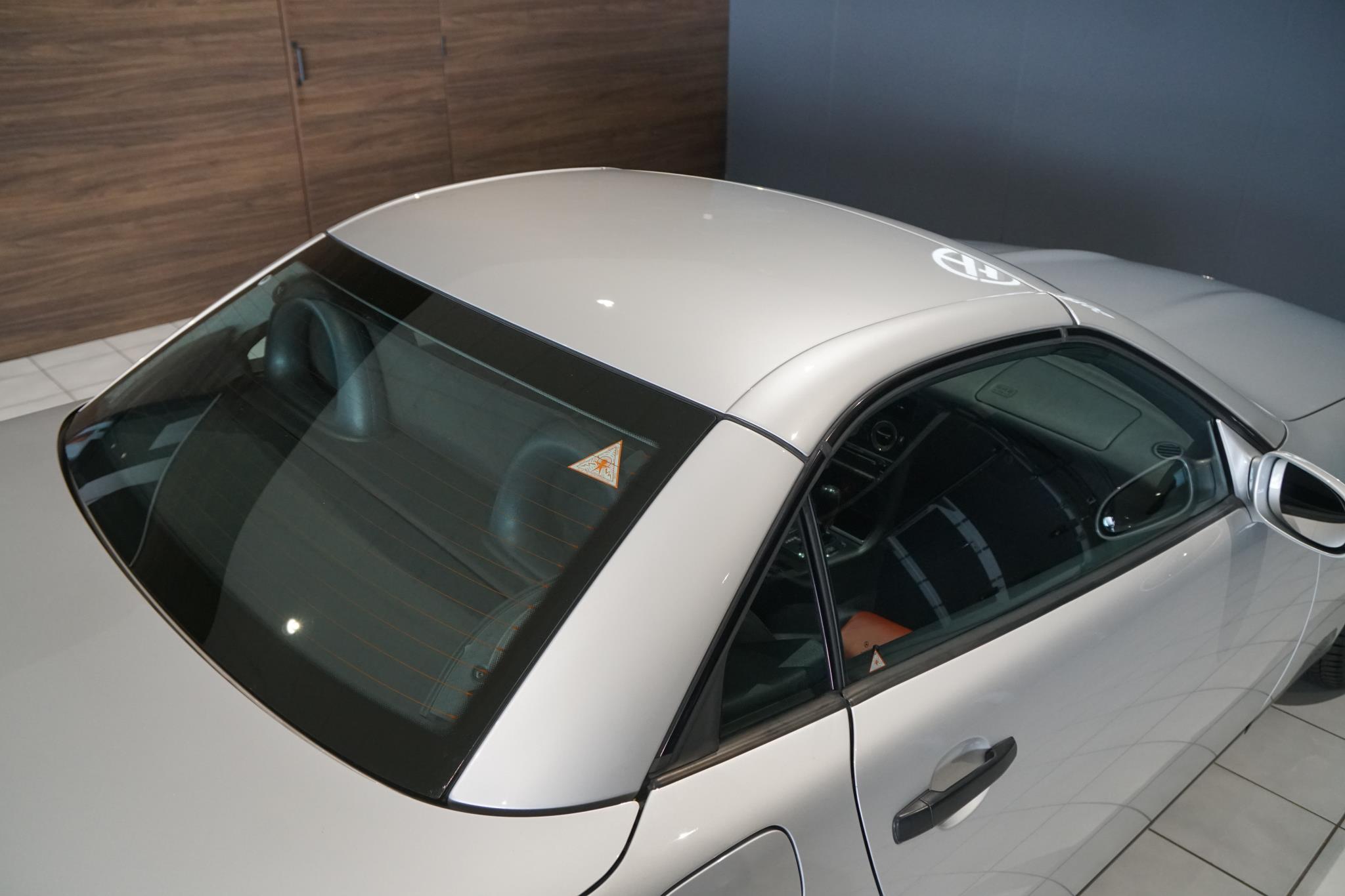 Foto van Mercedes-Benz SLK 230 Kompressor