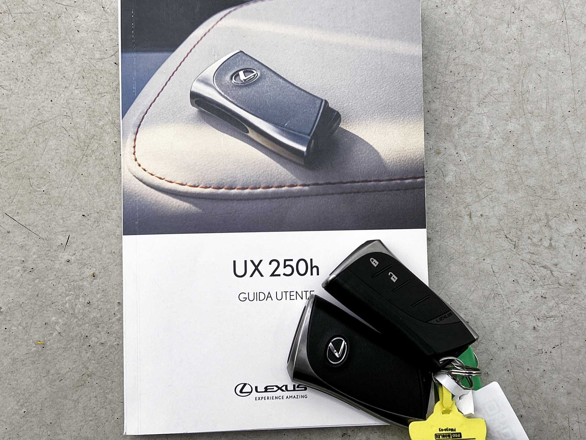Foto van Lexus Ux