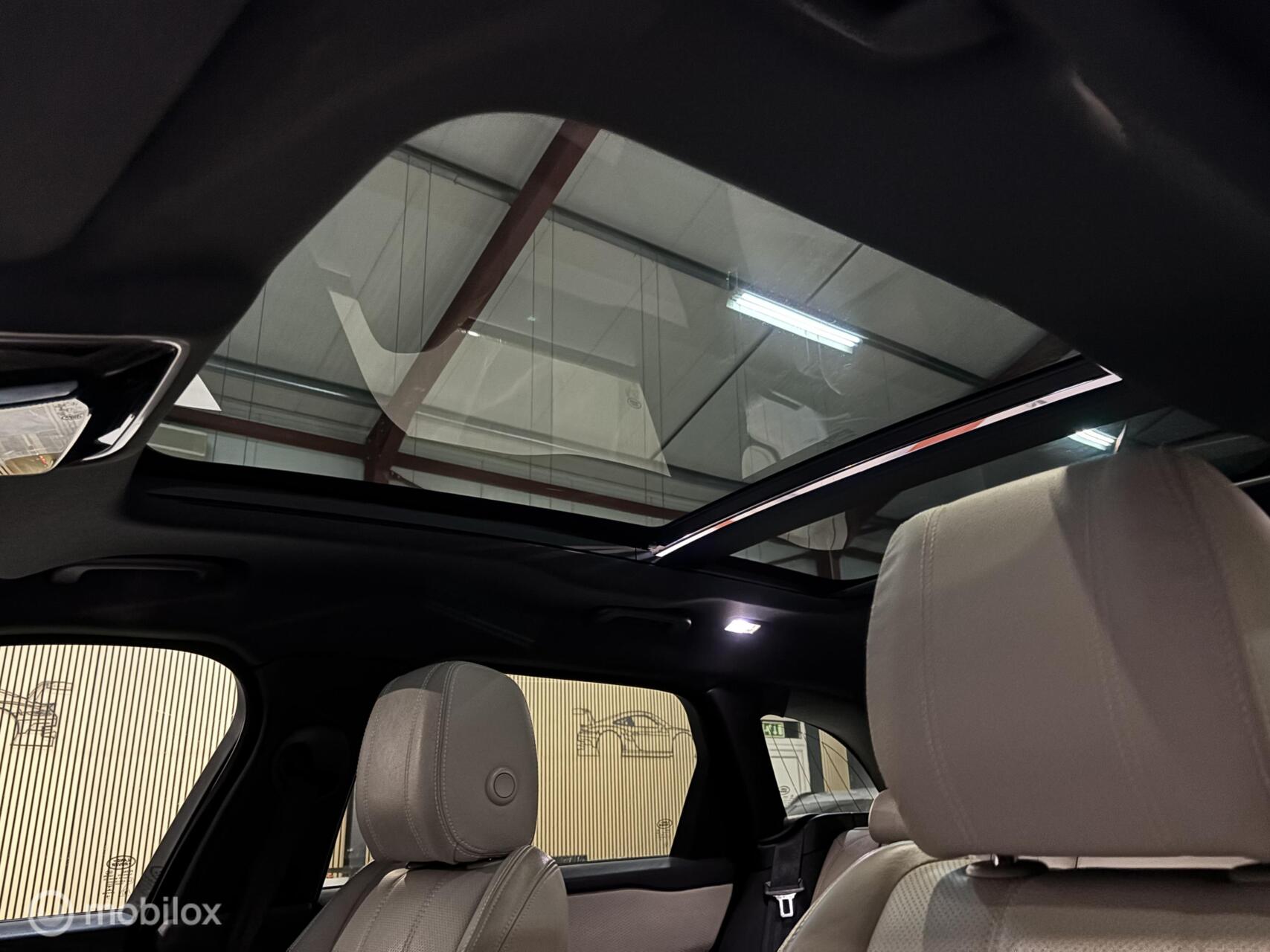 Foto van Land Rover Range Rover Velar