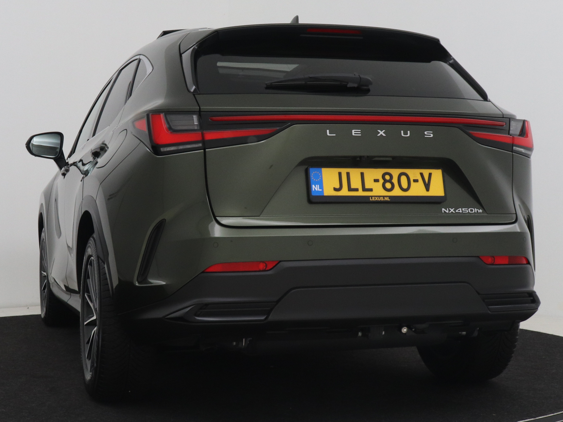 Foto van Lexus NX
