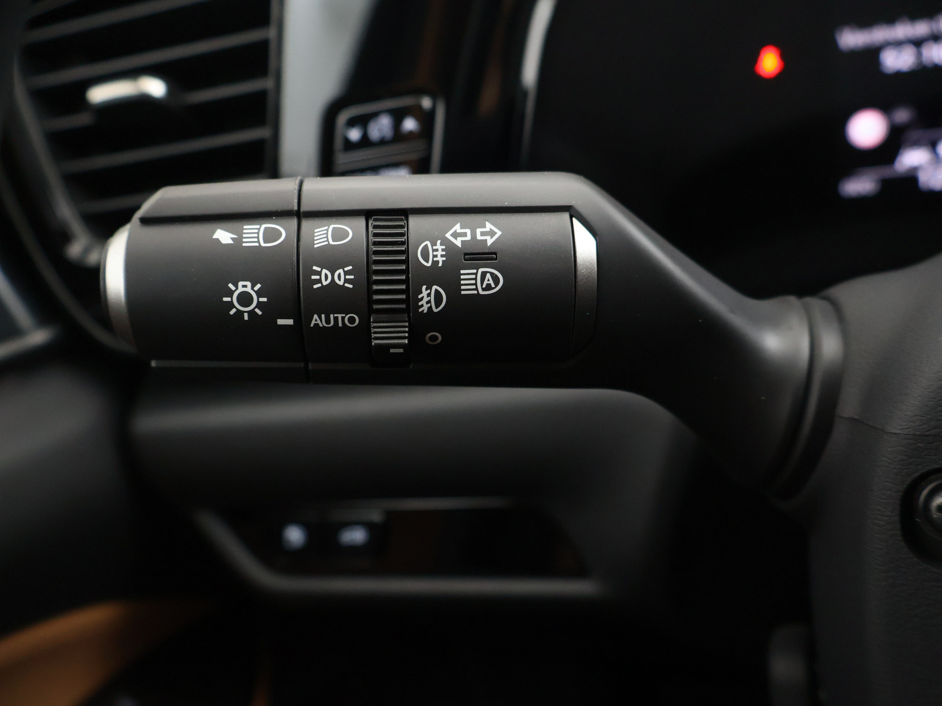 Foto van Lexus NX