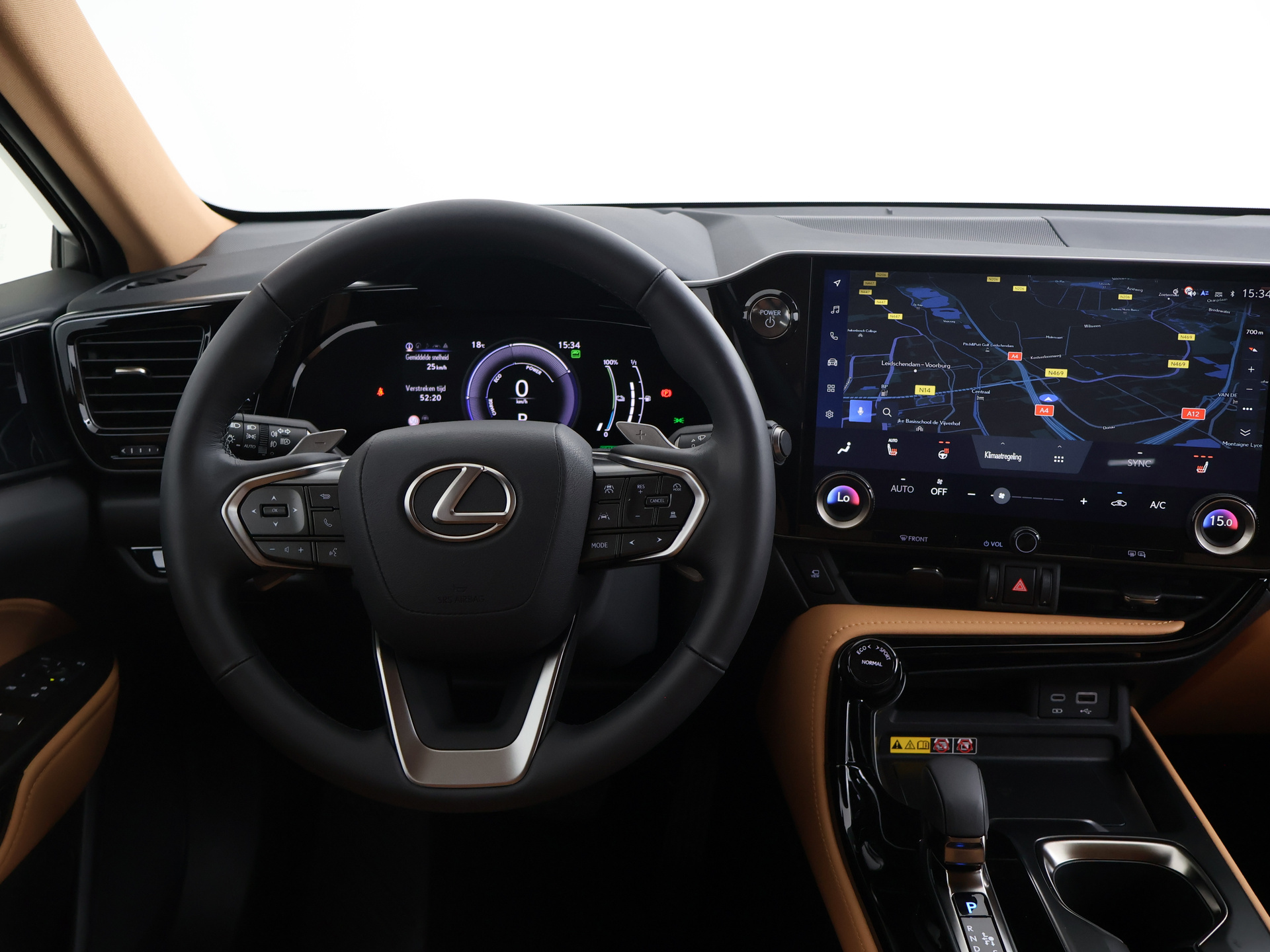 Foto van Lexus NX