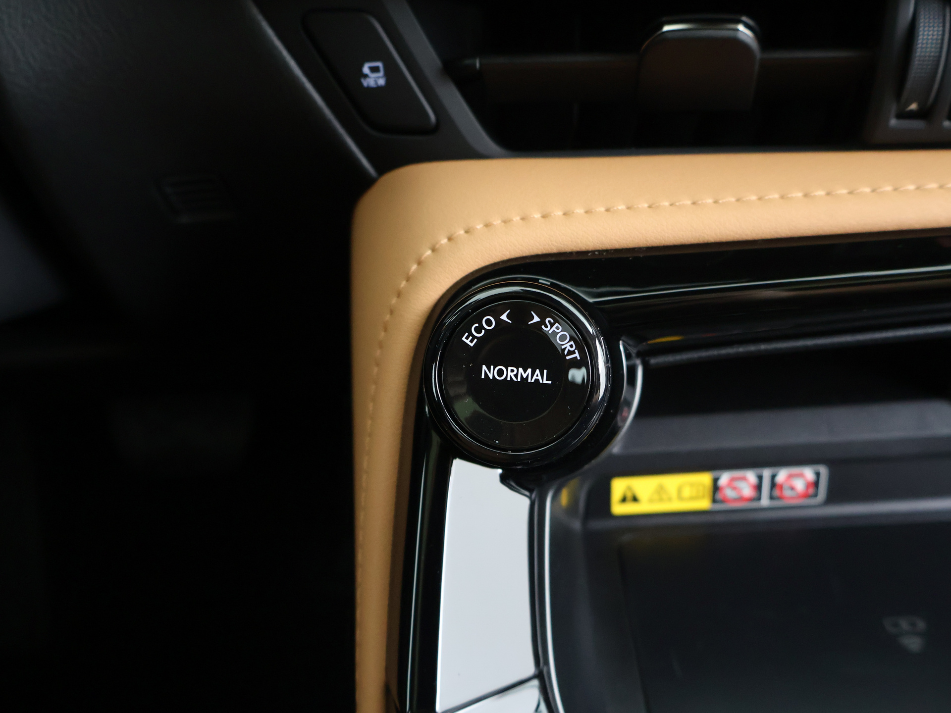 Foto van Lexus NX