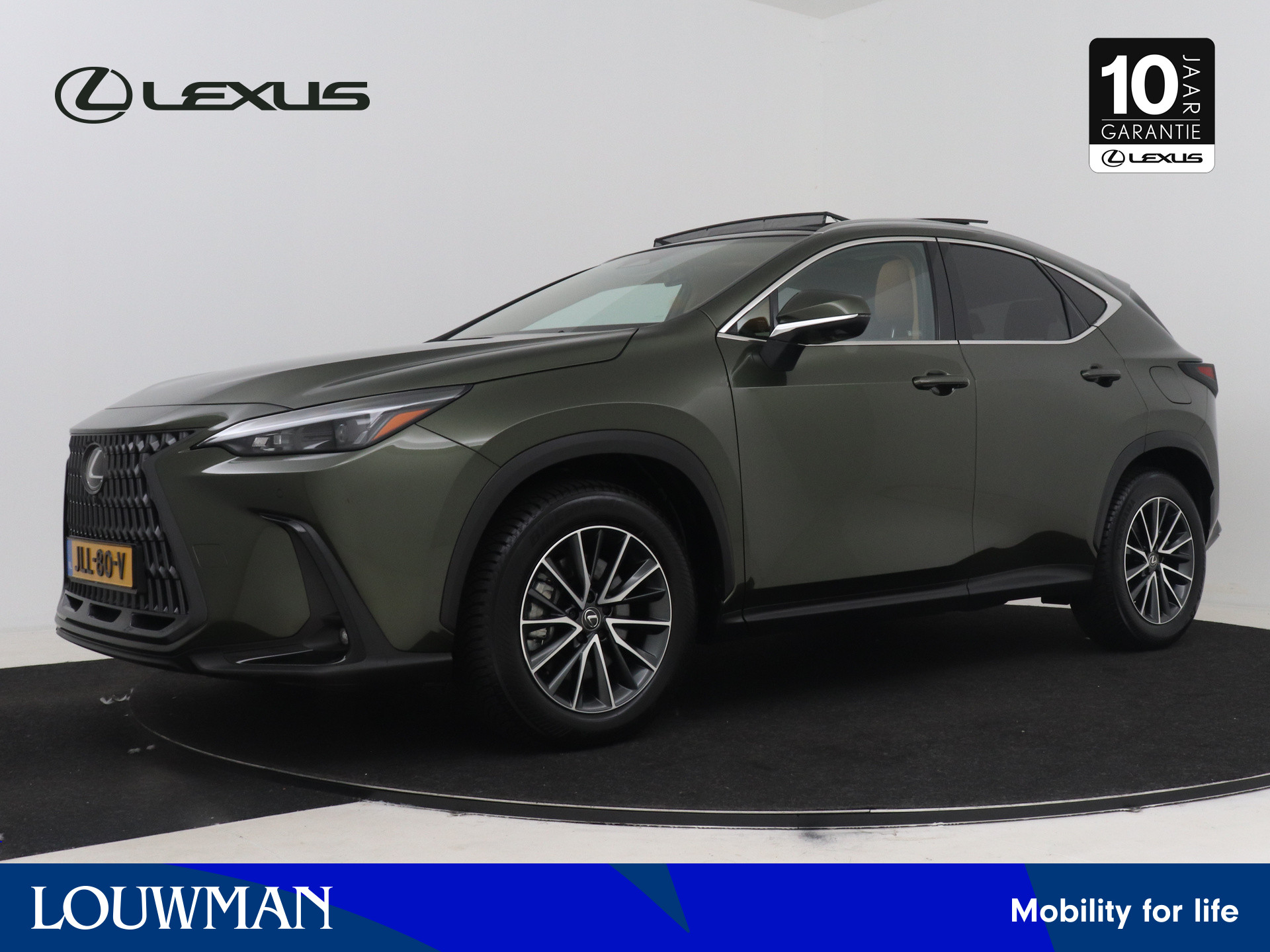 Lexus NX 450h+ AWD Luxury Line 2026 - voorkant