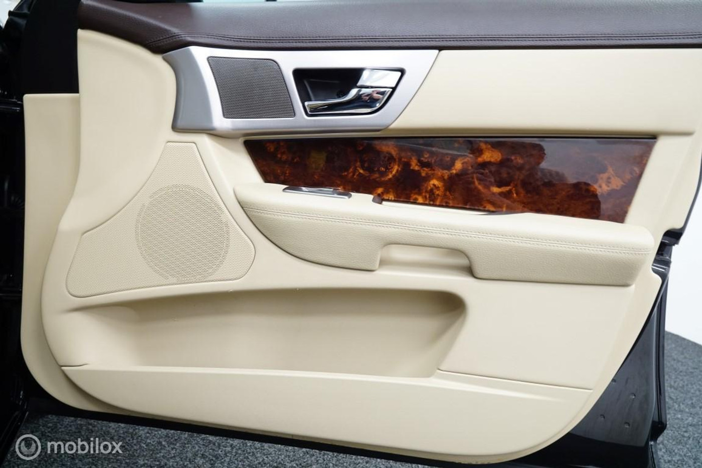 Foto van Jaguar XF