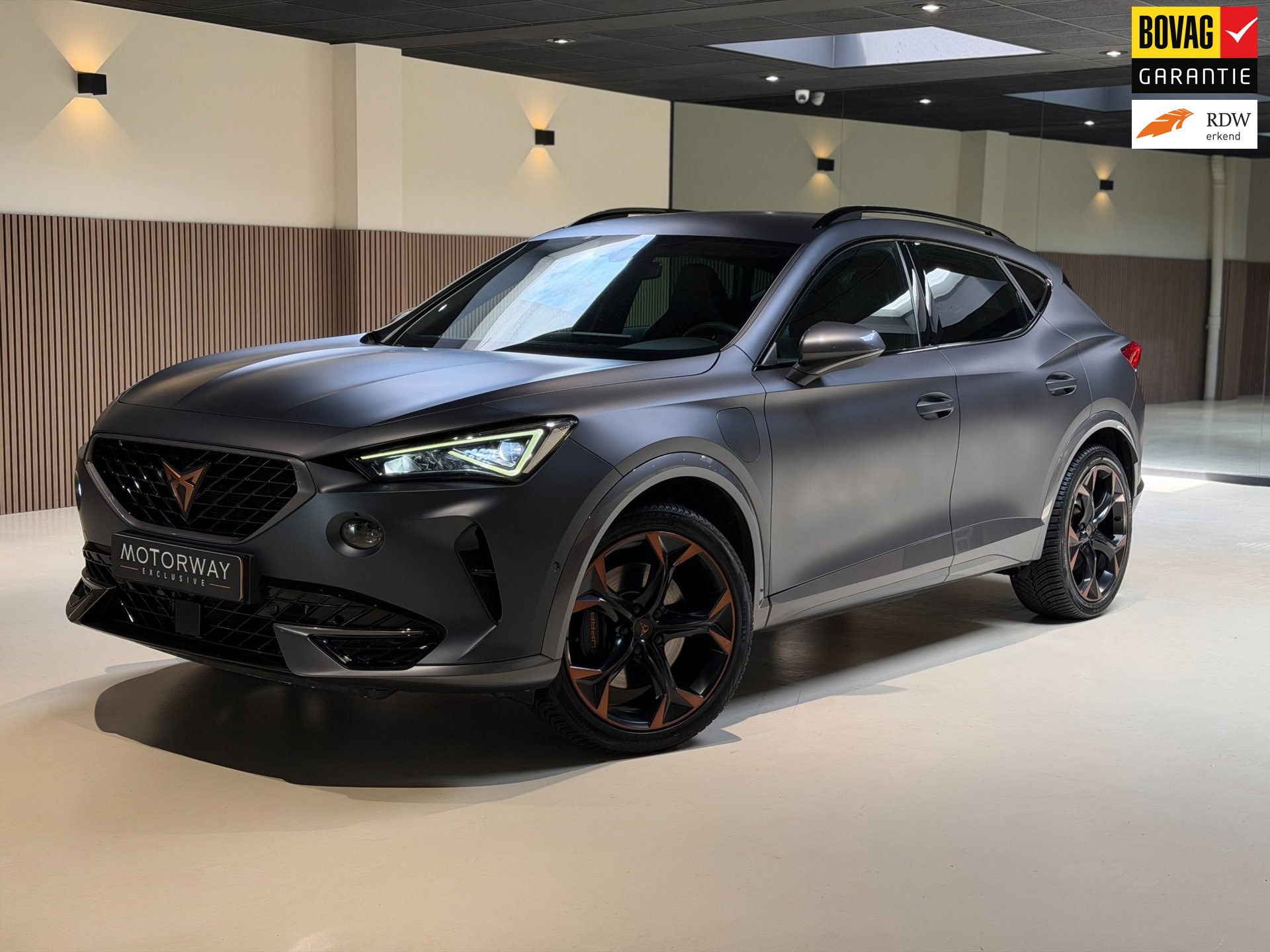 Cupra Formentor Performance 245pk SOH98% | Camera | Adaptive 2022 - voorkant