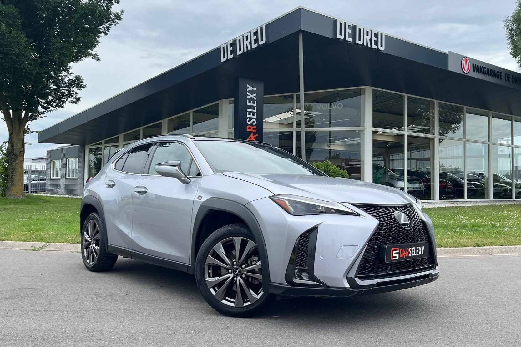 Foto van Lexus Ux
