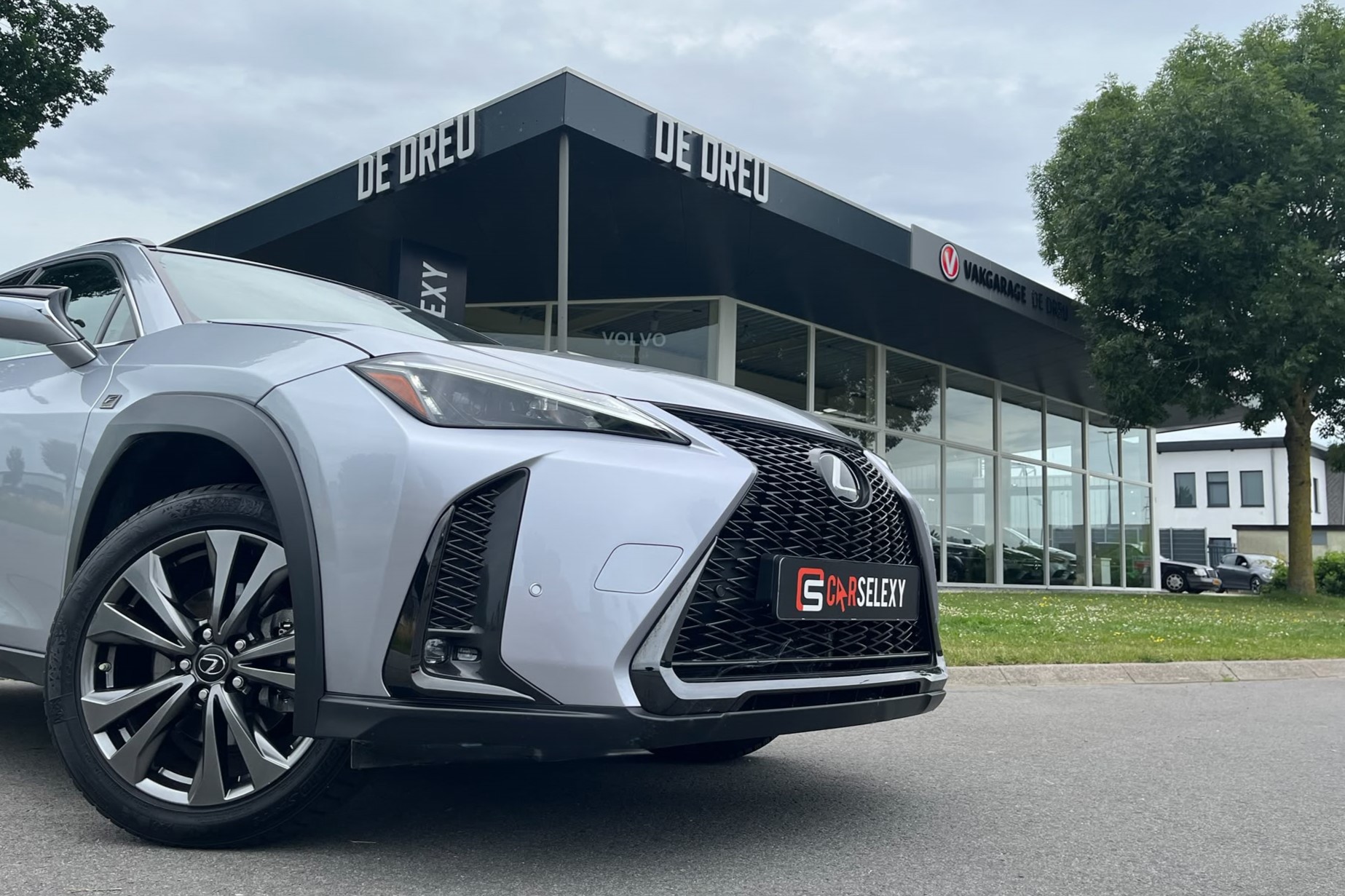 Foto van Lexus Ux