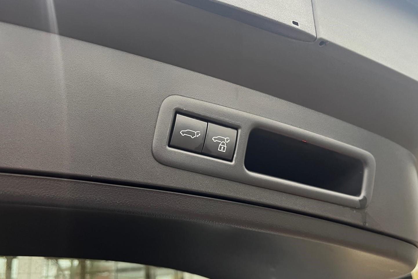 Foto van Lexus Ux