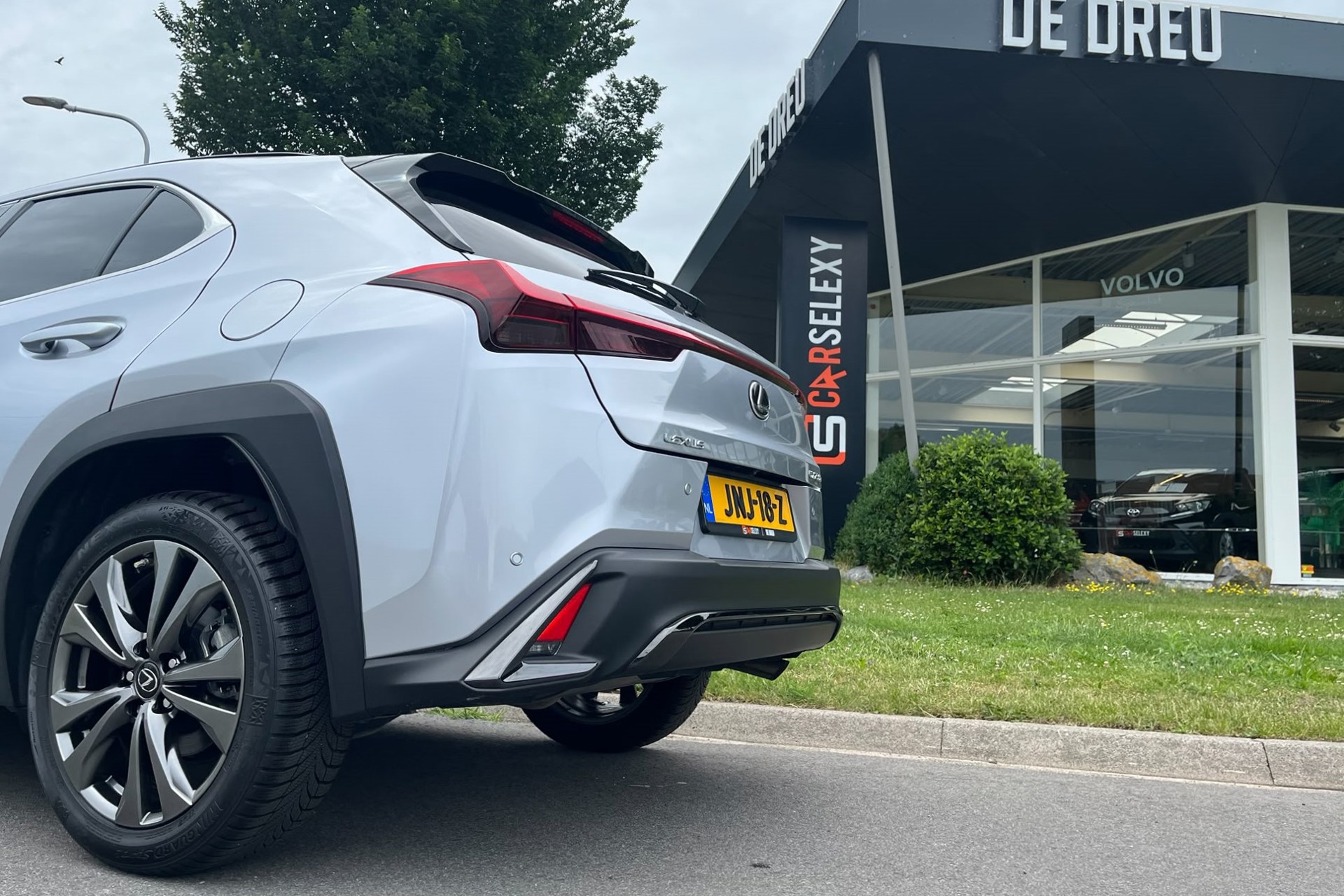 Foto van Lexus Ux