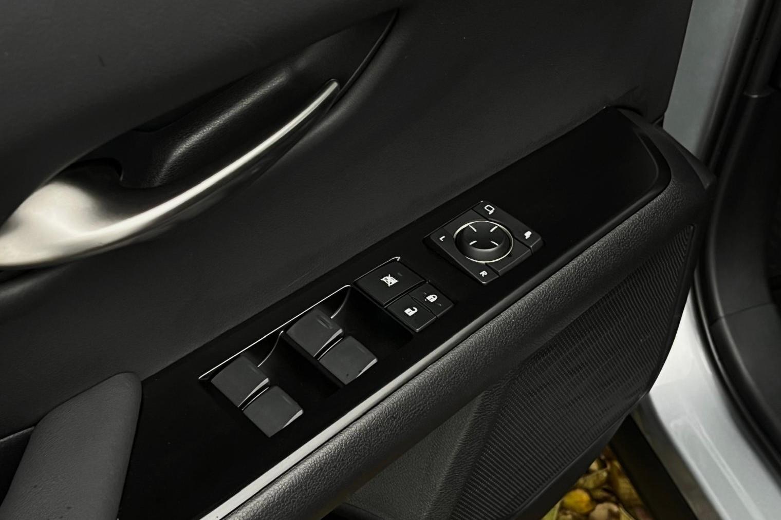Foto van Lexus Ux