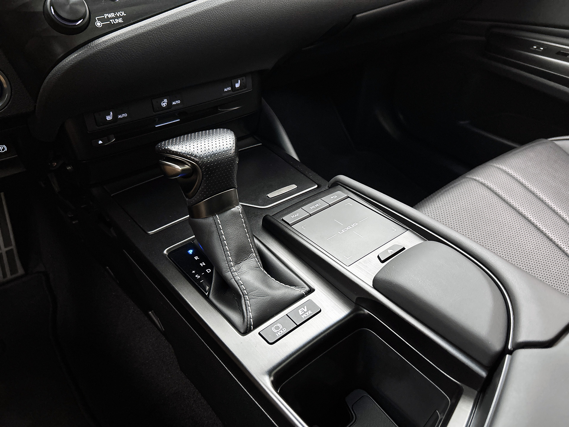 Foto van Lexus Es