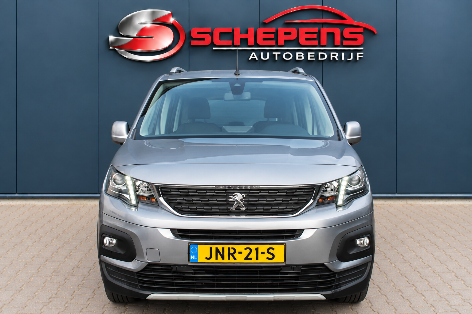 Foto van Peugeot Rifter