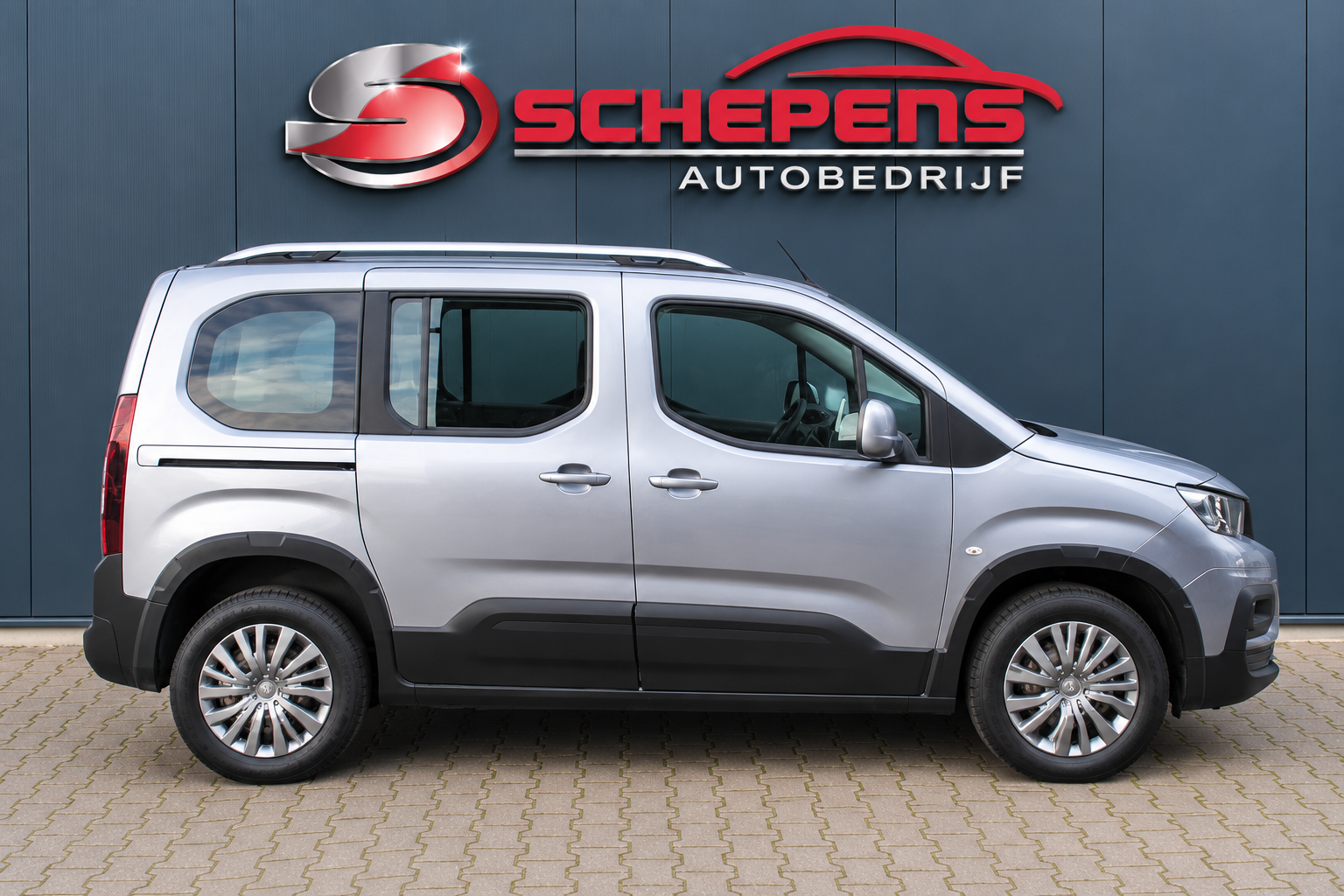Foto van Peugeot Rifter