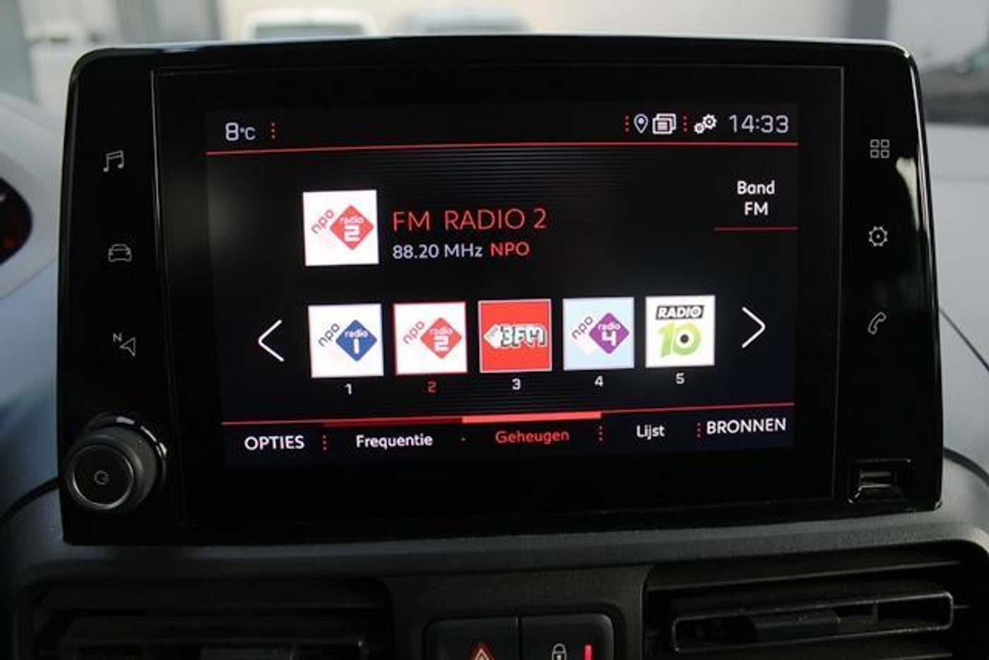 Foto van Peugeot Rifter