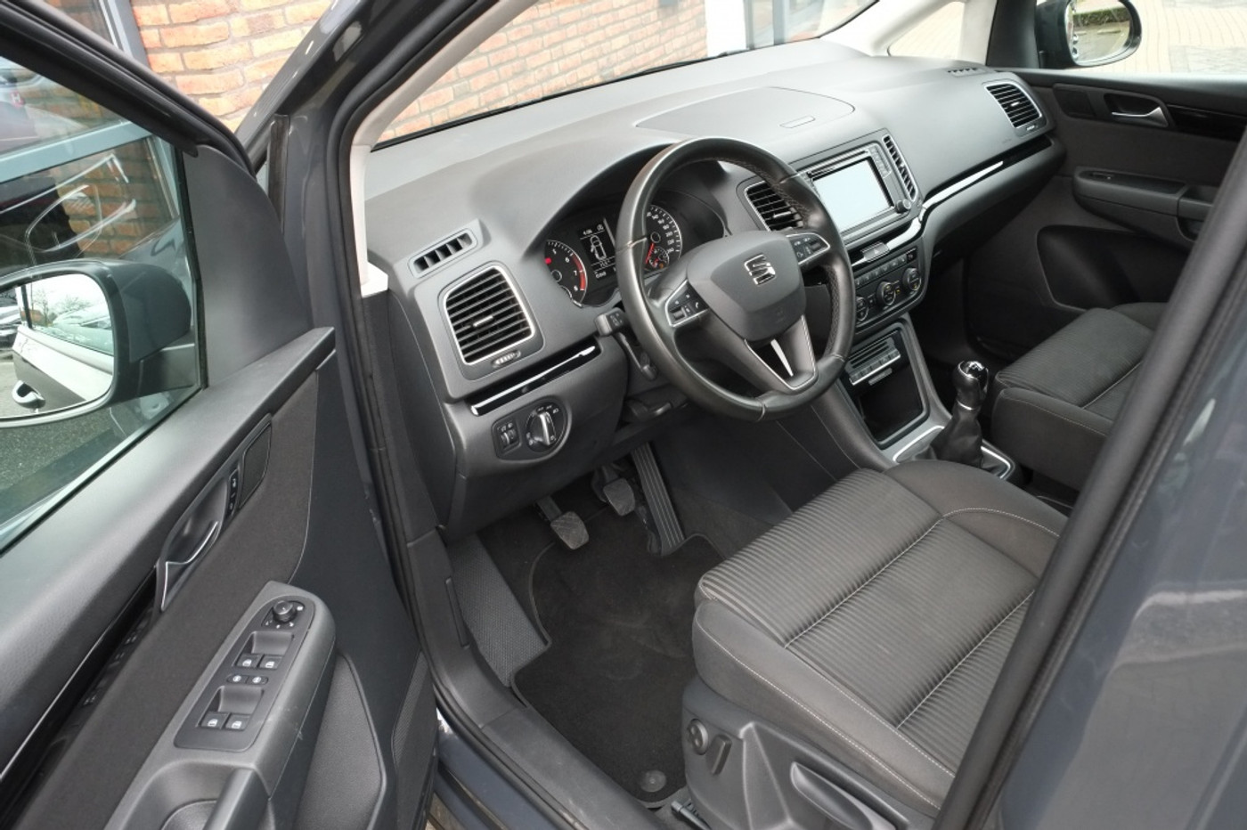 Foto van Seat Alhambra