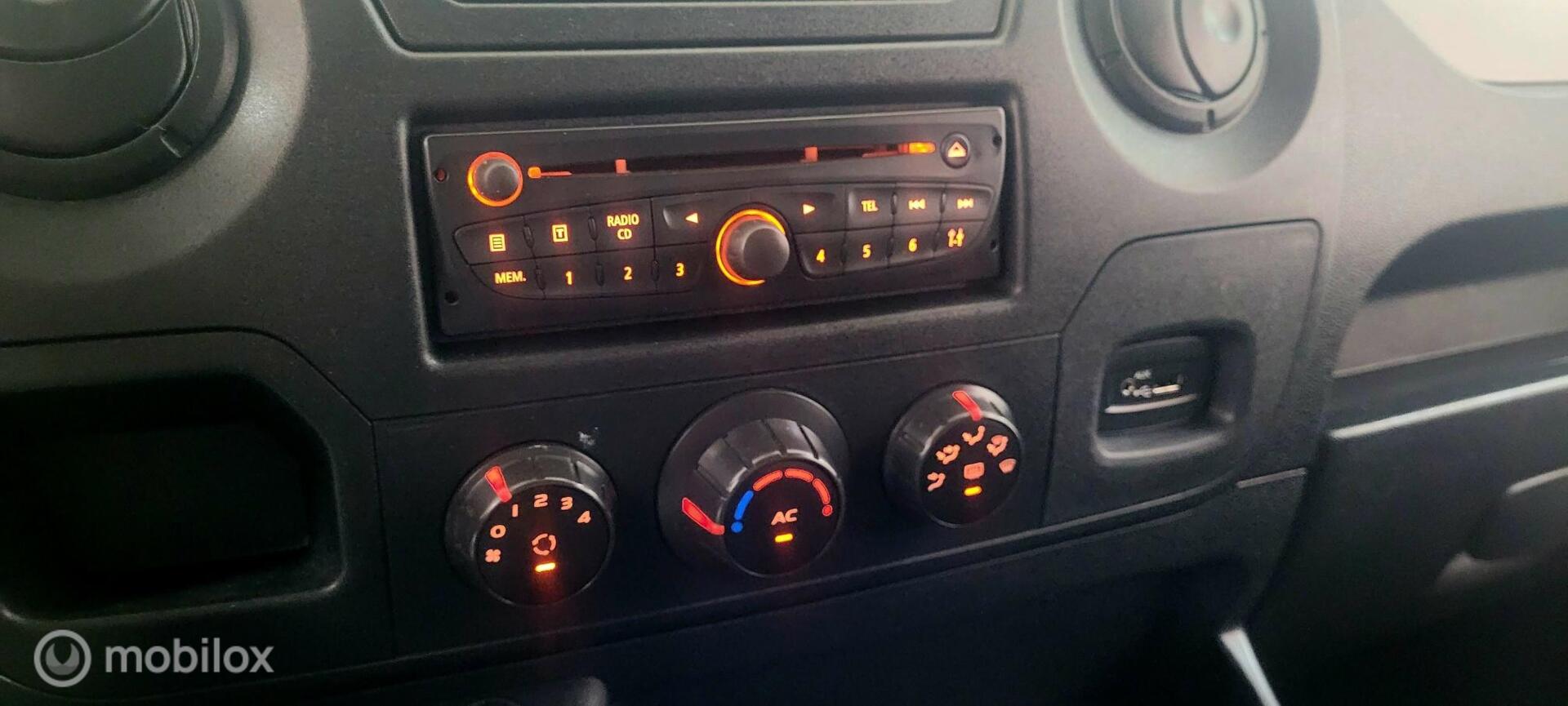 Foto van Renault Master