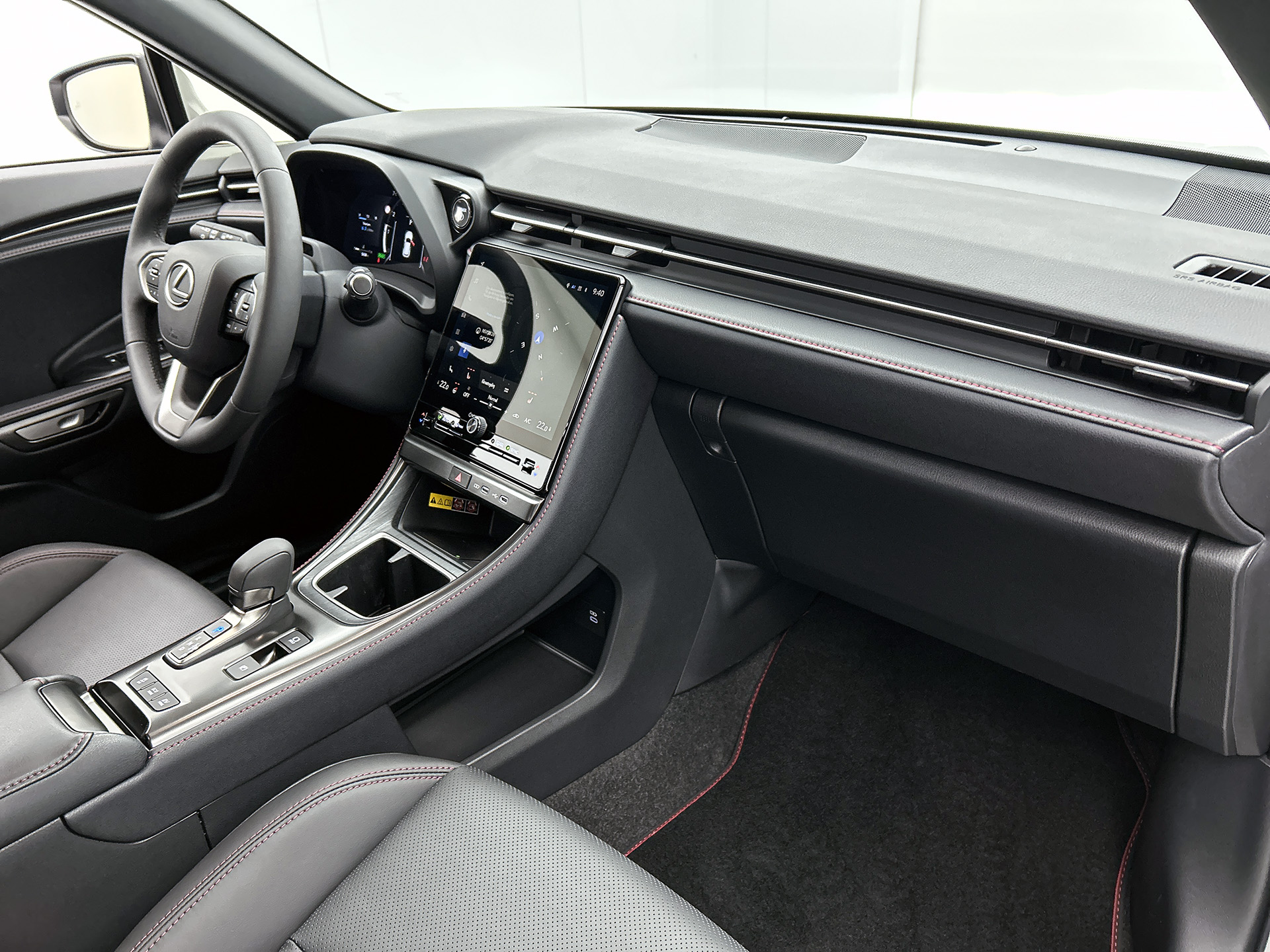 Foto van Lexus LBX