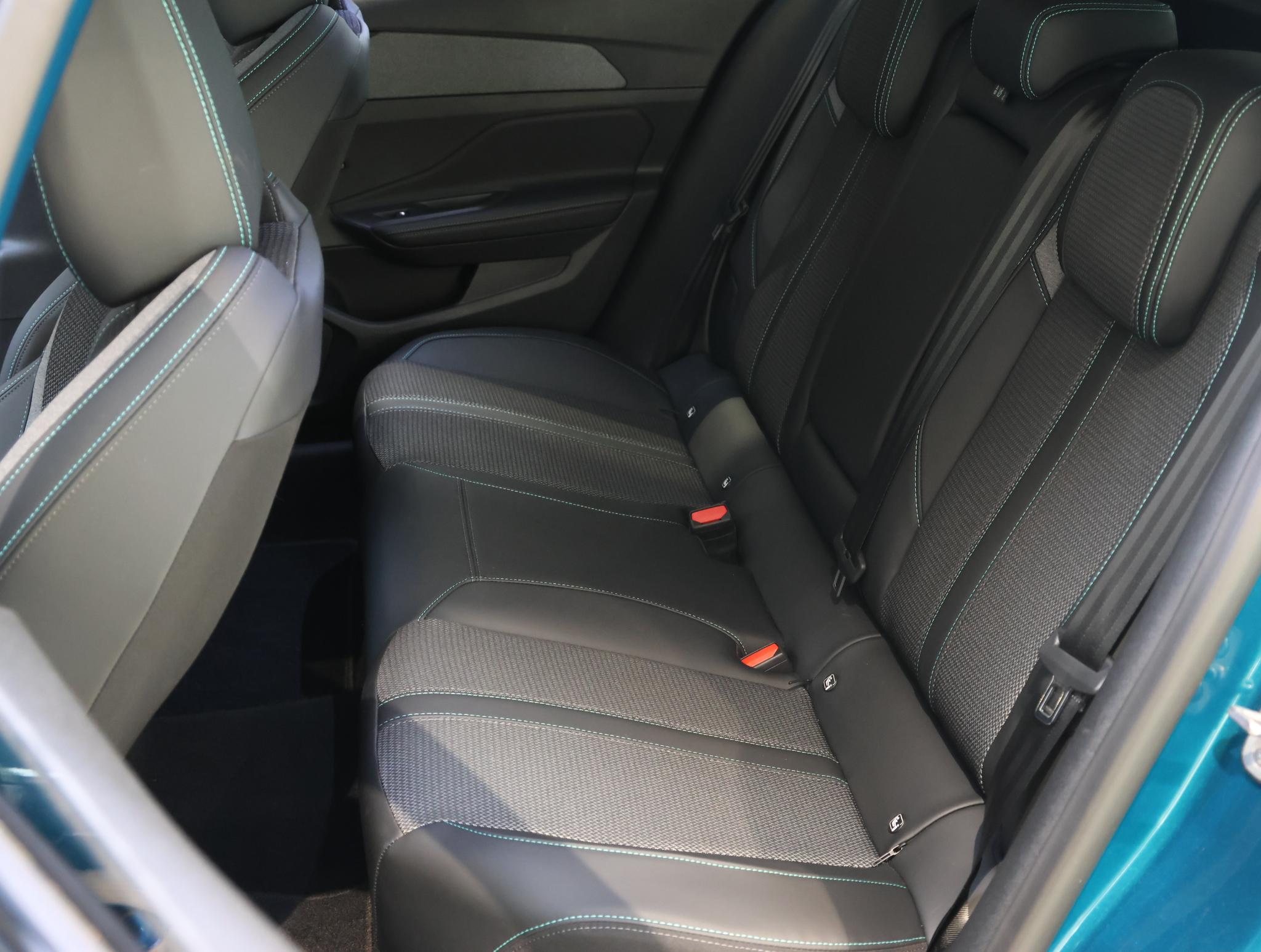 Foto van Peugeot 408