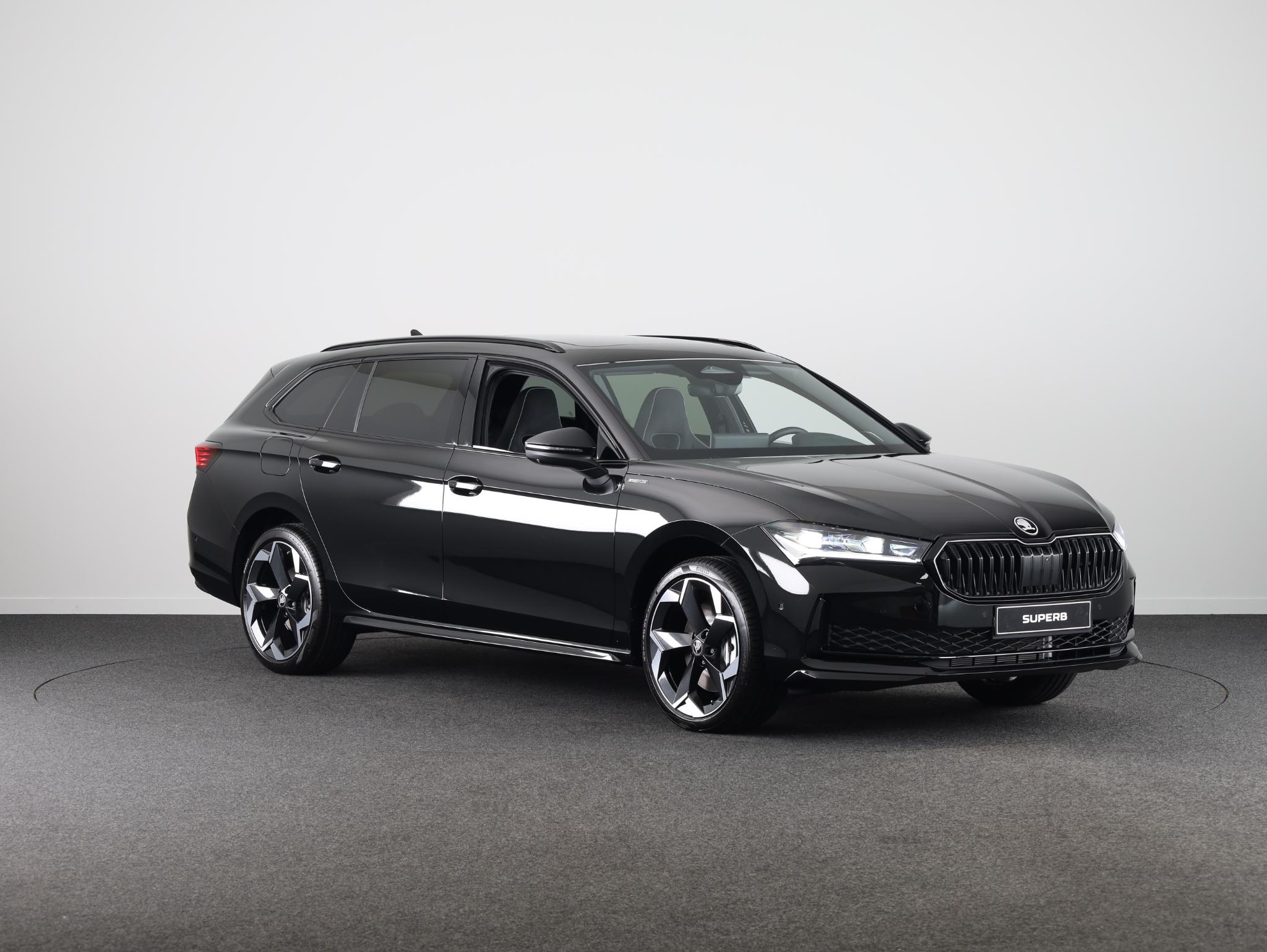 Foto van Škoda Superb Combi