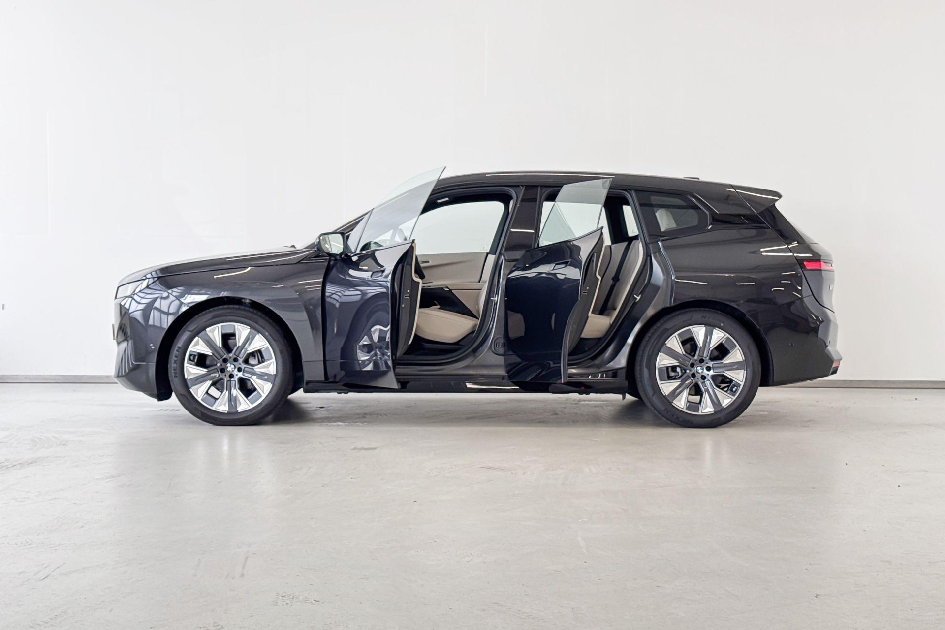 Foto van BMW Ix