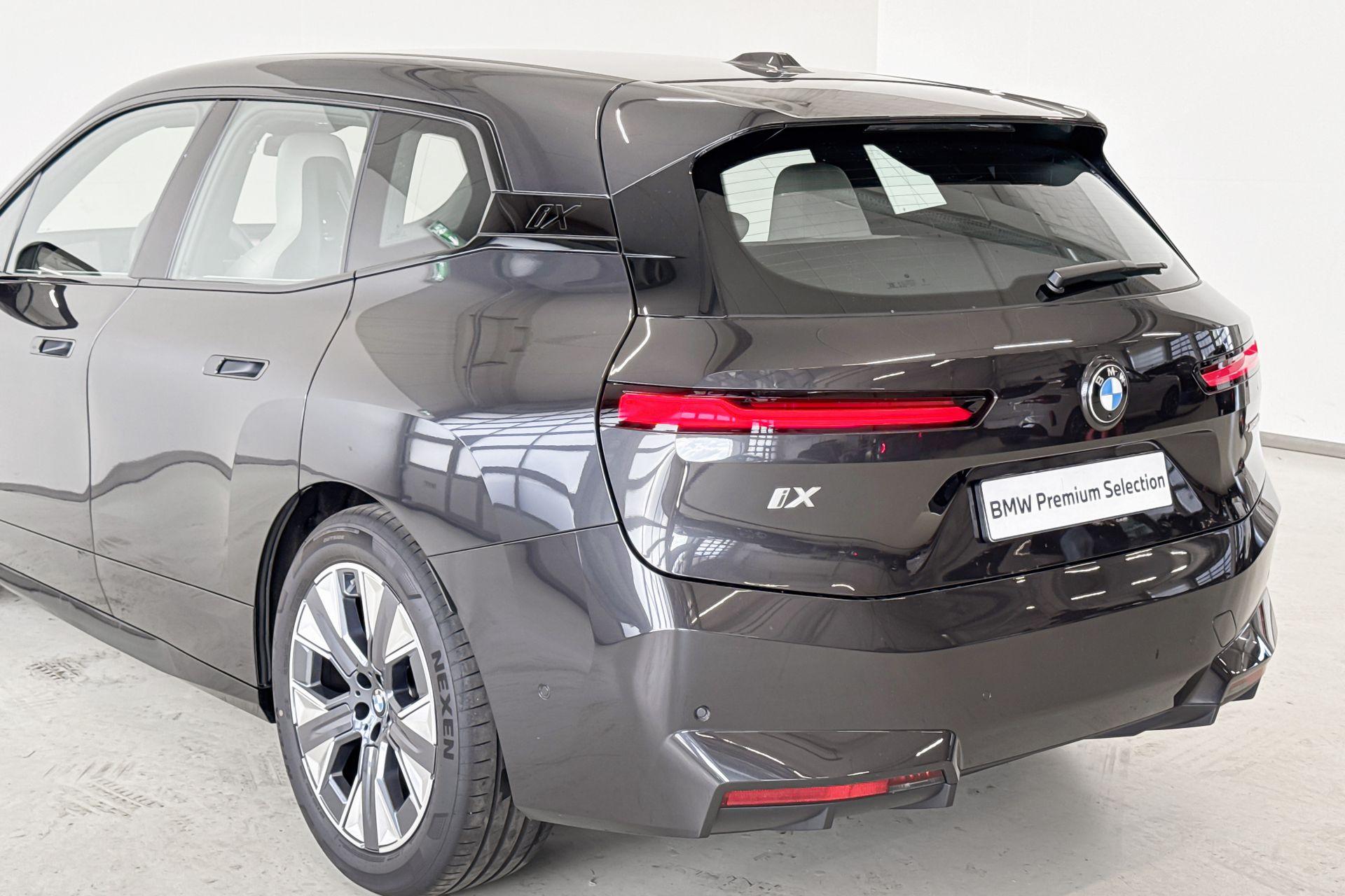 Foto van BMW Ix