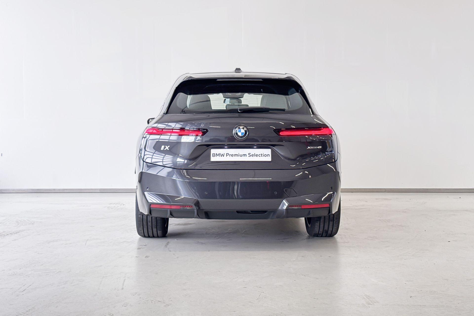 Foto van BMW Ix