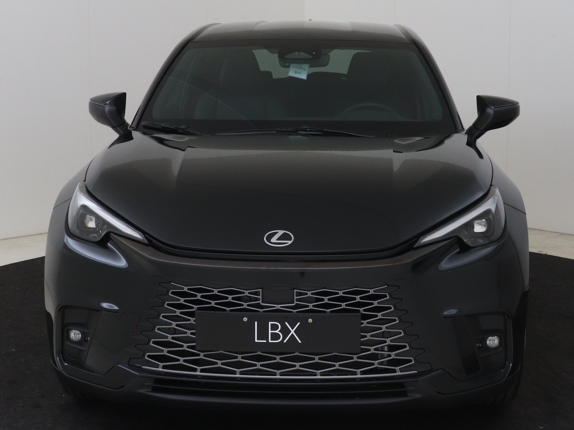 Foto van Lexus Lexus LBX